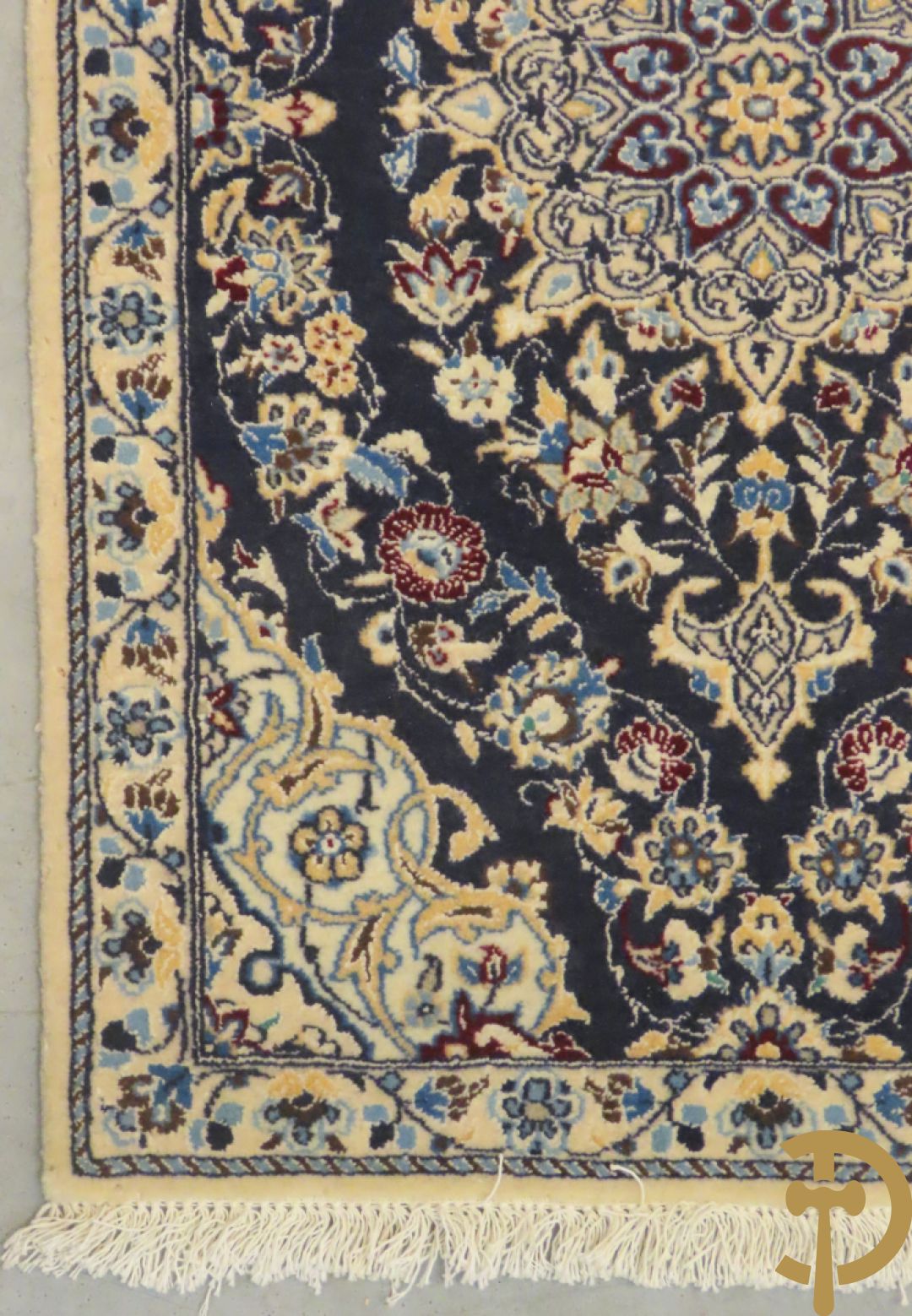 Twee oosterse handgeknoopte tapijten Nain