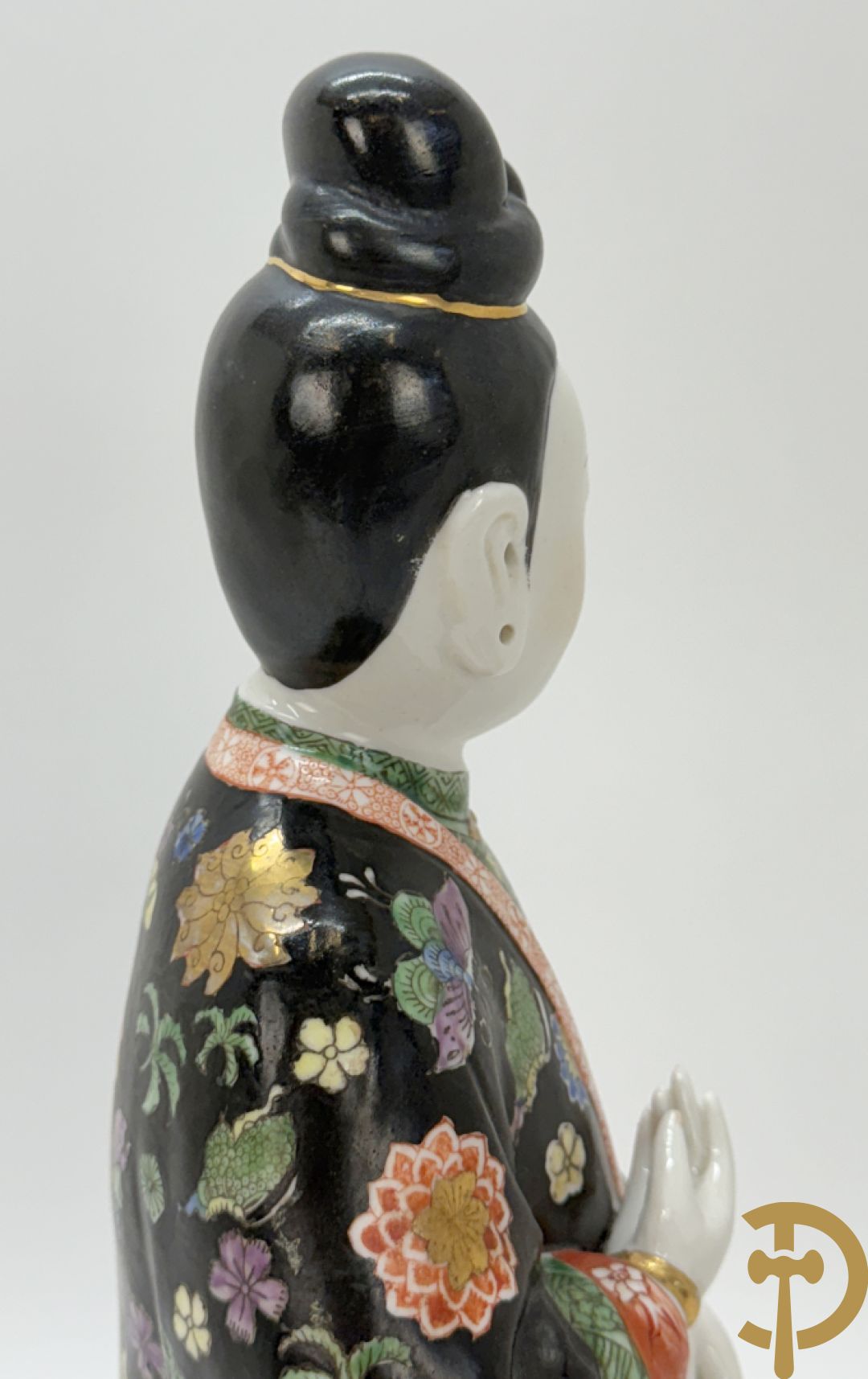 Porseleinen handbeschilderde geisha