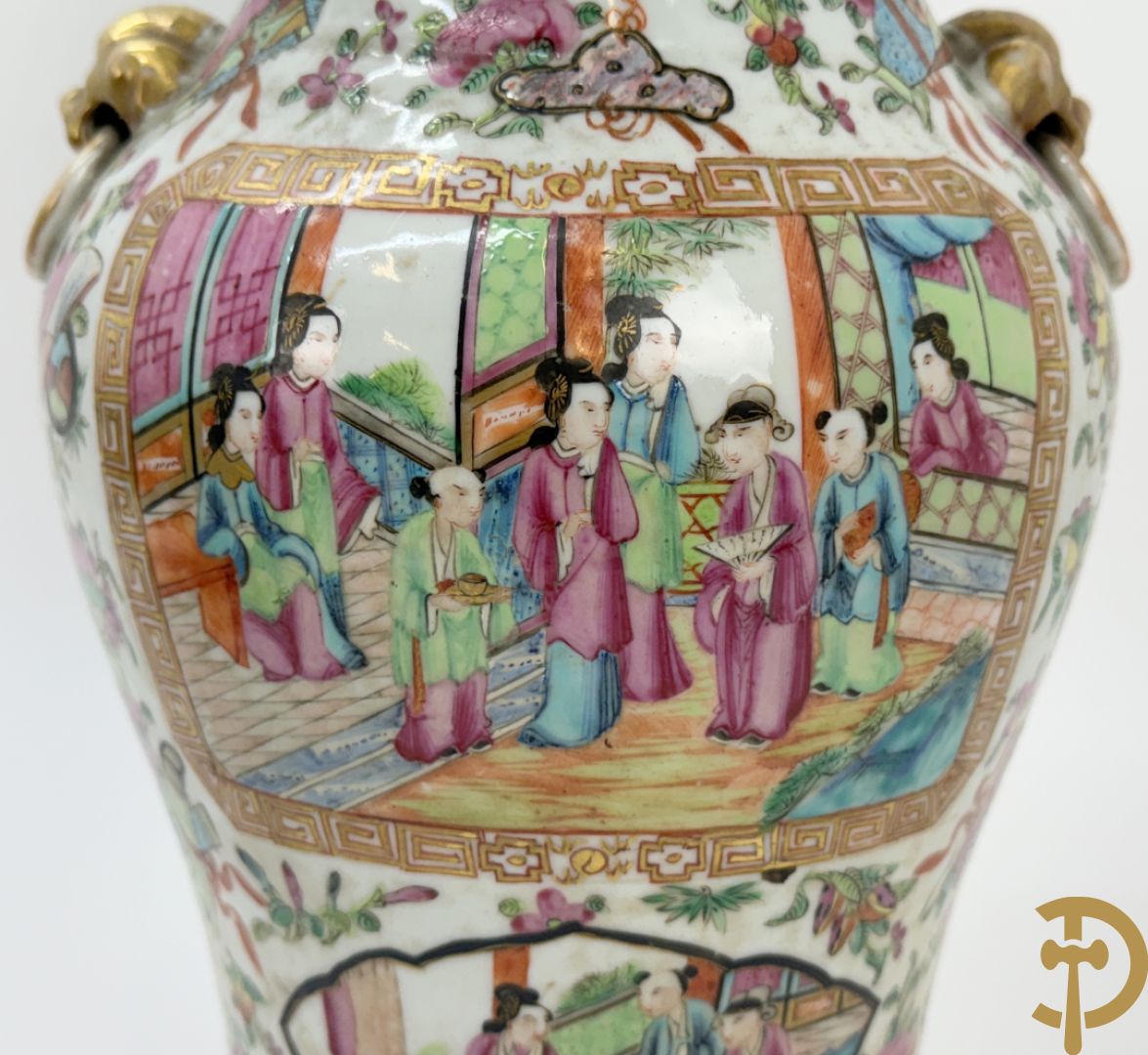 Paar Chinese porseleinen Kanton vazen