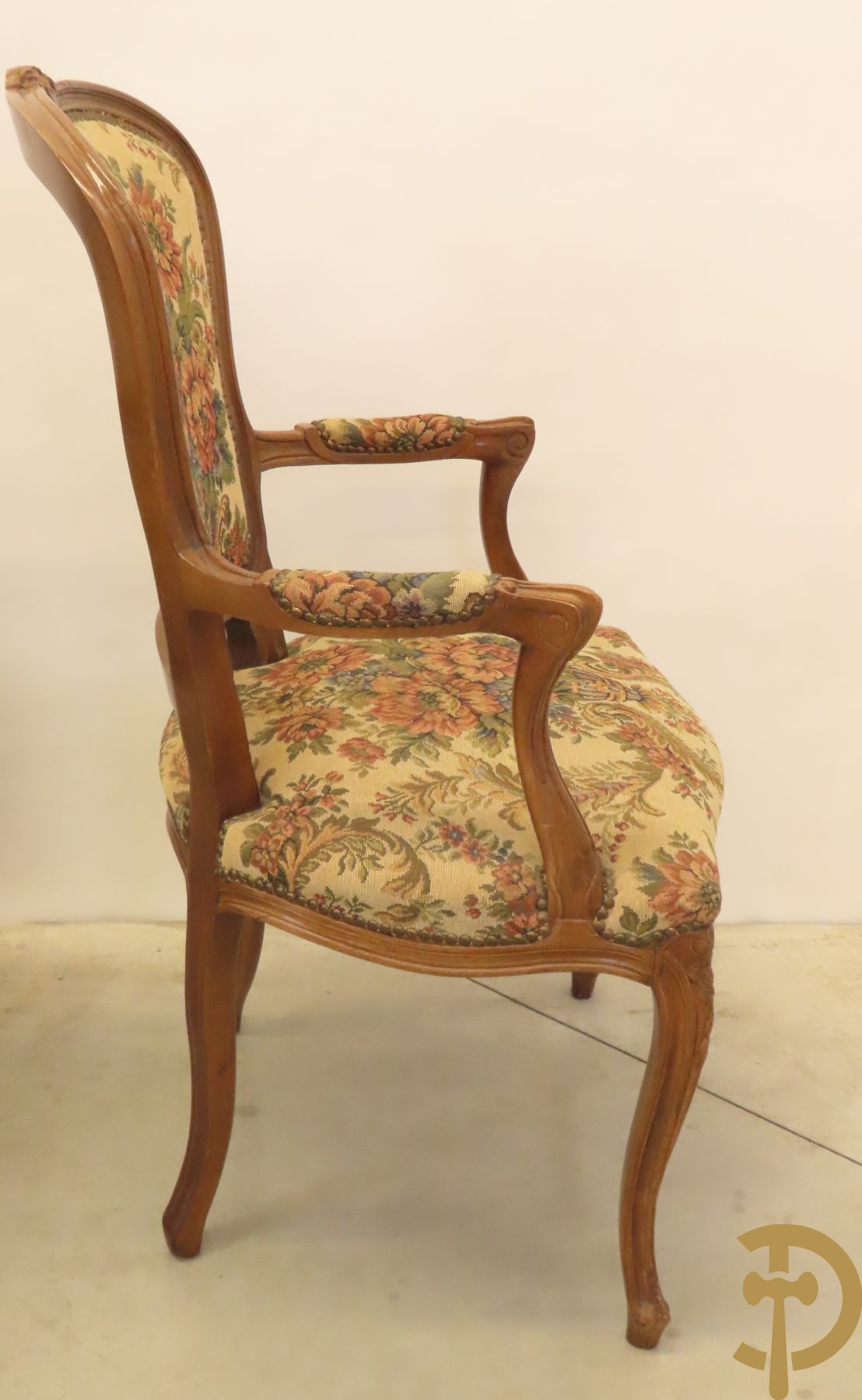 Vier Louis XV armzetels