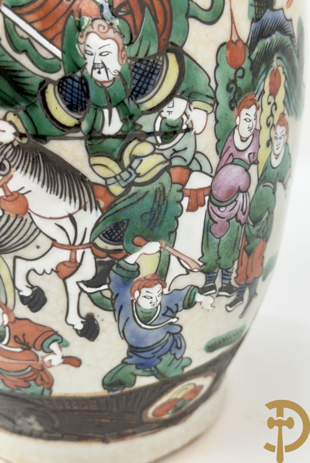 Paar Nankin vazen met krijgerdecor