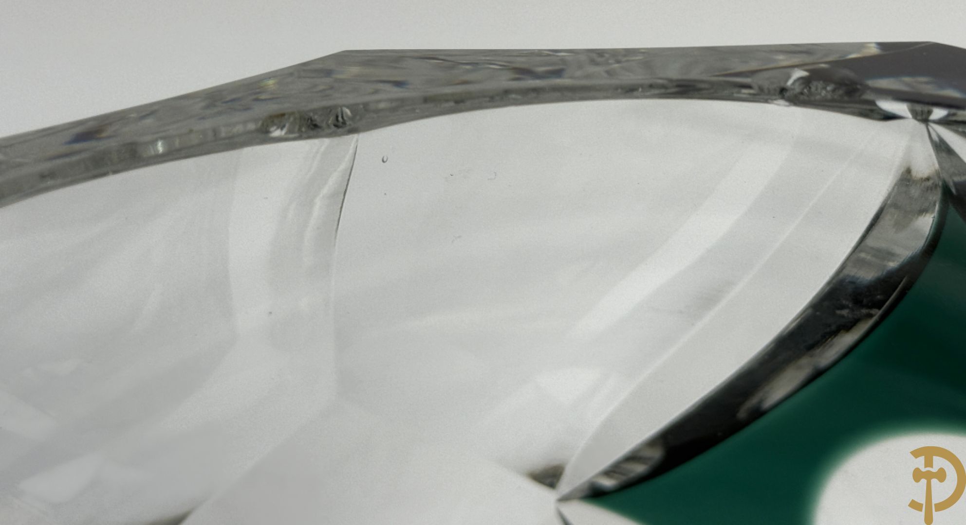 Bolle groene handgeslepen kristallen Val-Saint-Lambert vaas