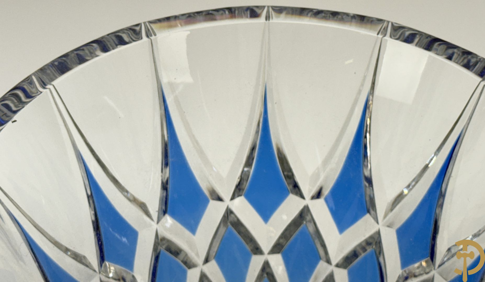 Val Saint Lambert : Blauwe kristallen handgeslepen vaas