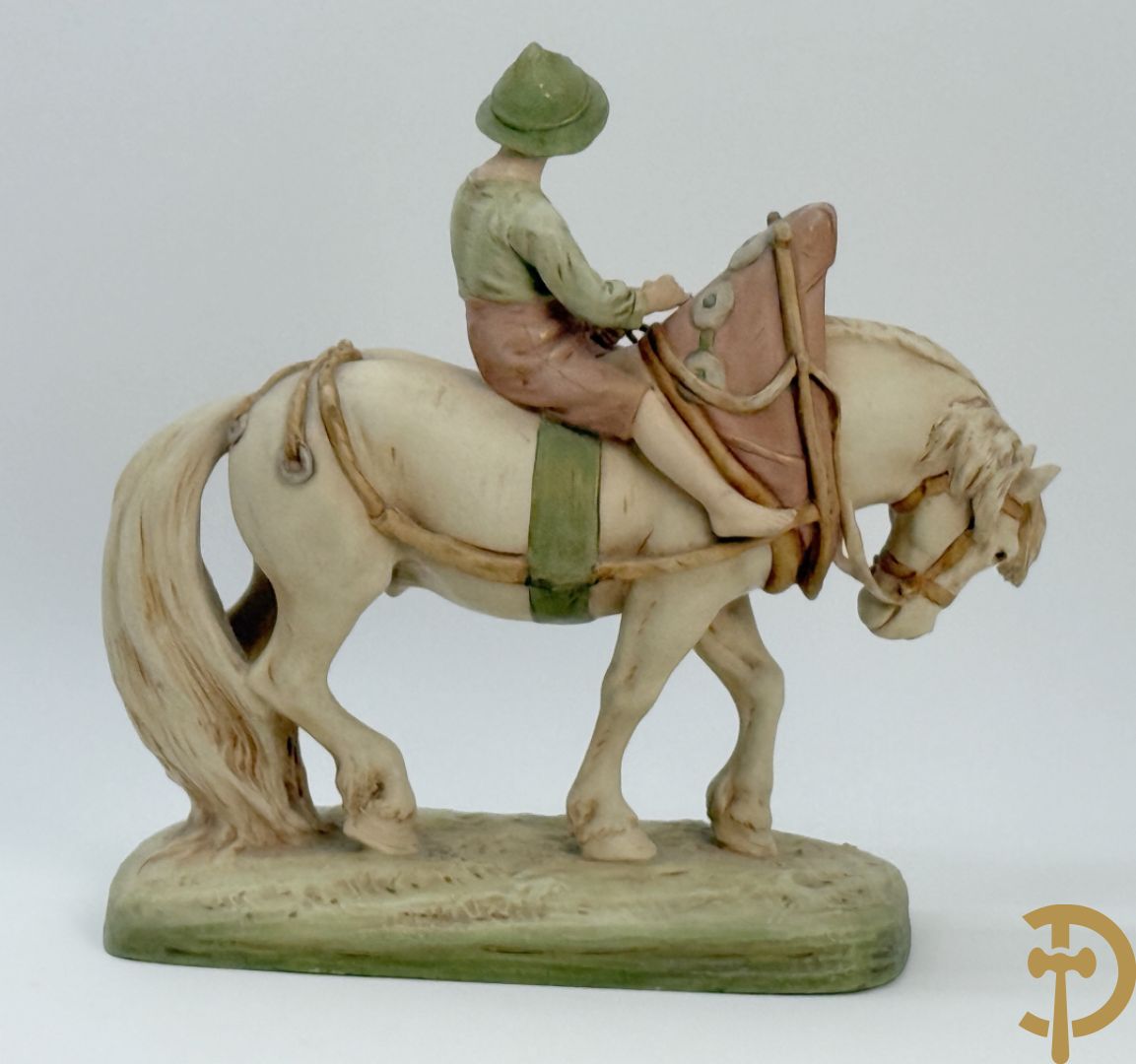 Royal Dux van jongeman op boerepaard, nummer 1693