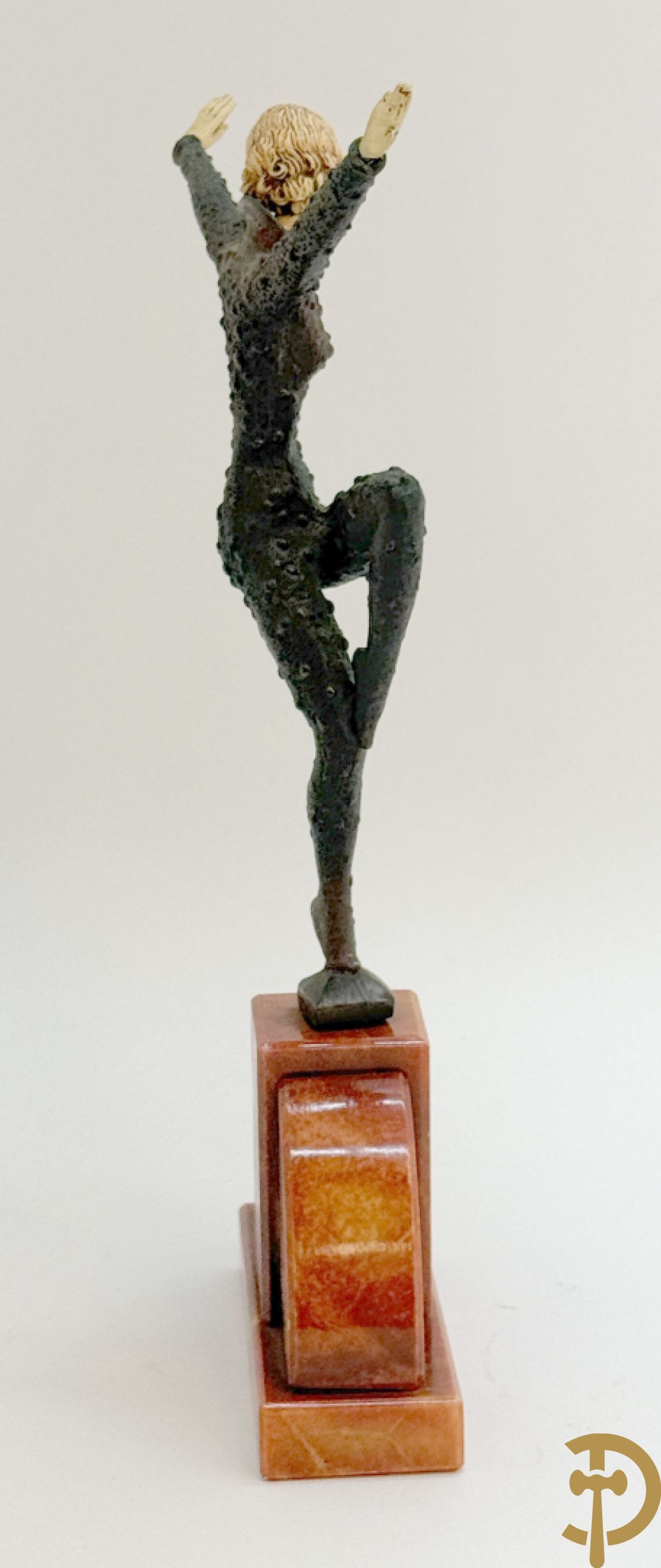 Ongetekend naar Chiparus 