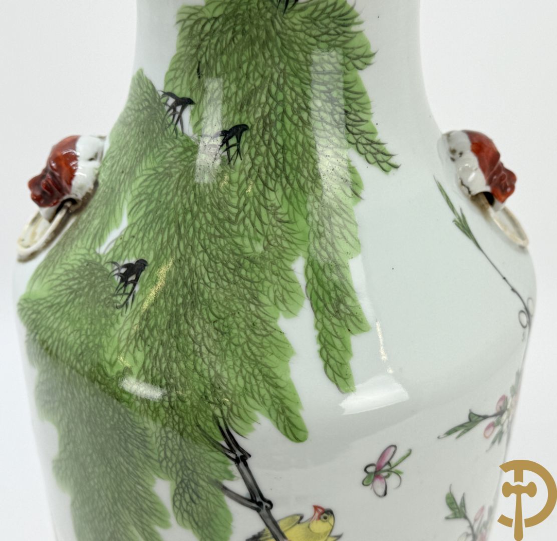Chinese porseleinen vaas met decor van bloemen en vogels