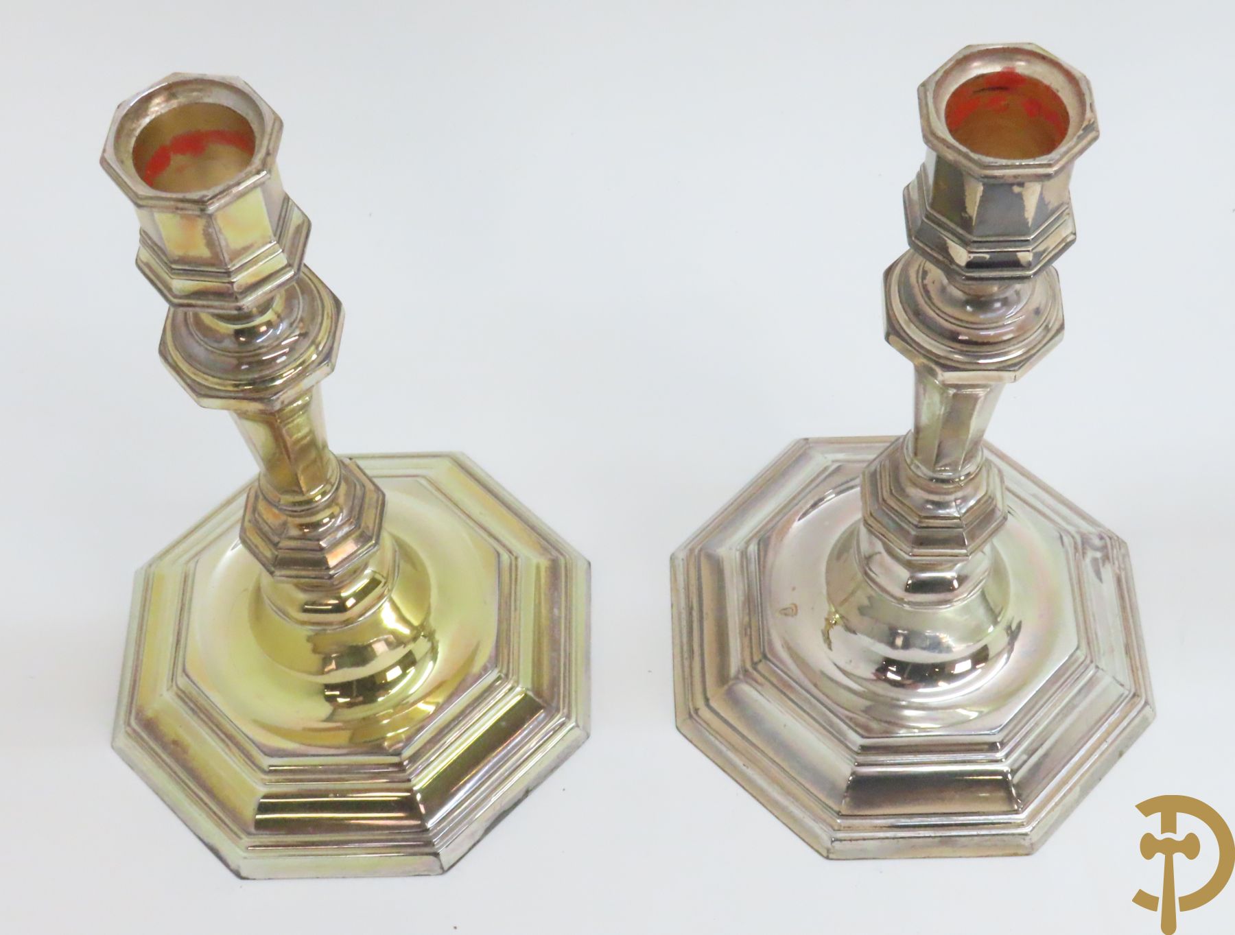 Zes paar verzilverde kandelaars