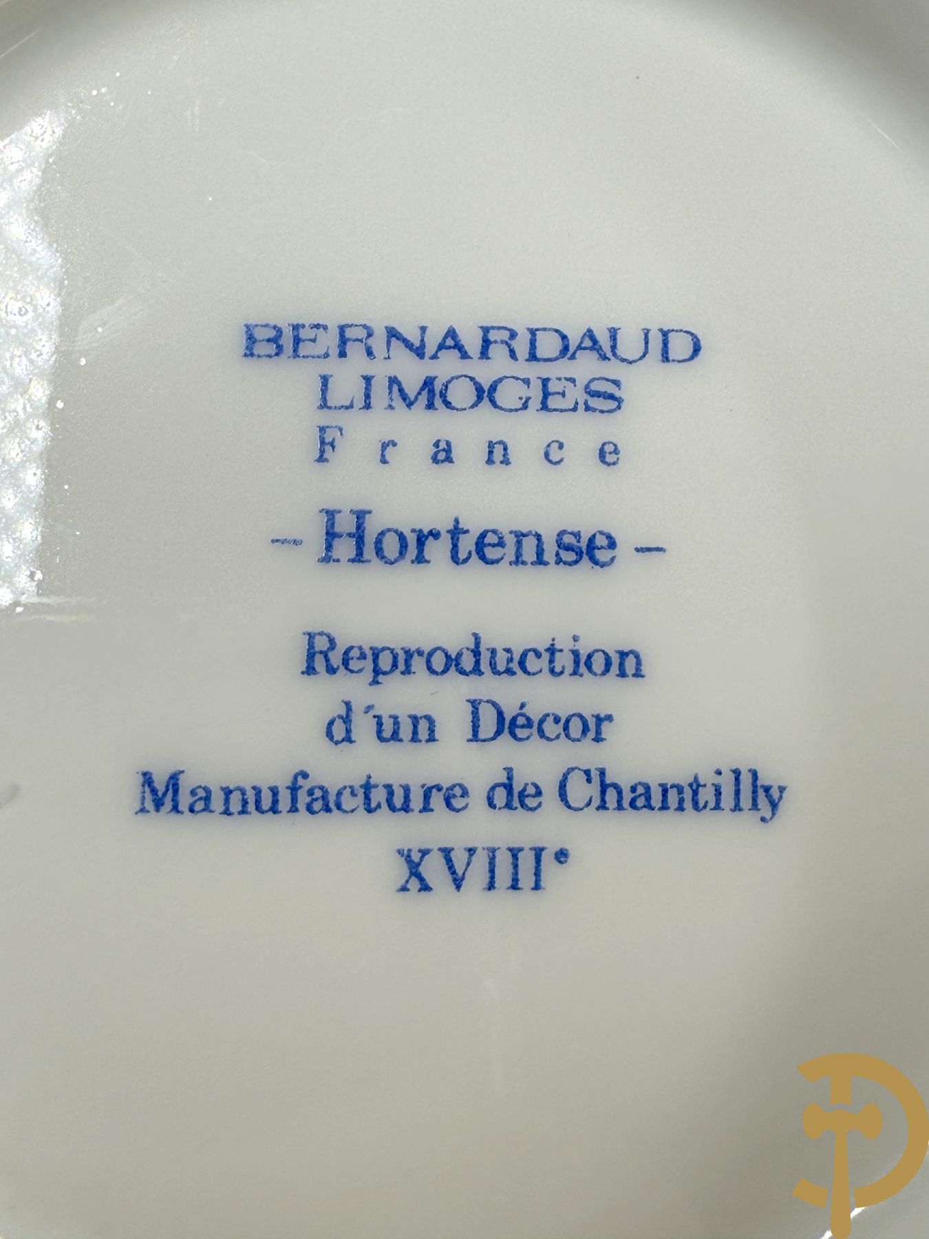 Uitgebreid porseleinen eet- en koffieservies Limoges, Bernardaud, type Hortence