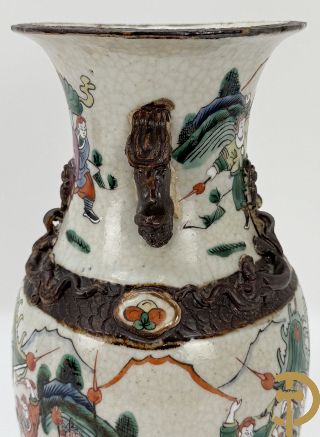 Paar Nankin vazen met krijgerdecor