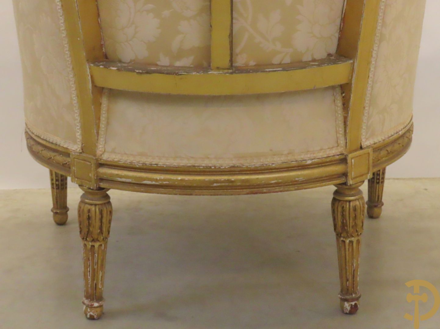 Vergulde Louis XVI armzetel met accanthusranken