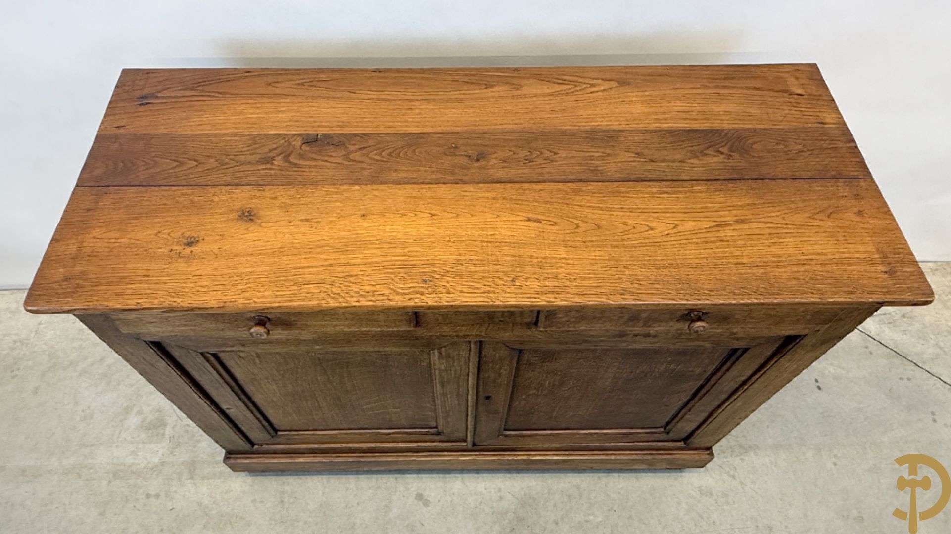 Masssief eiken tweedeursdresse Louis Philippe 19e