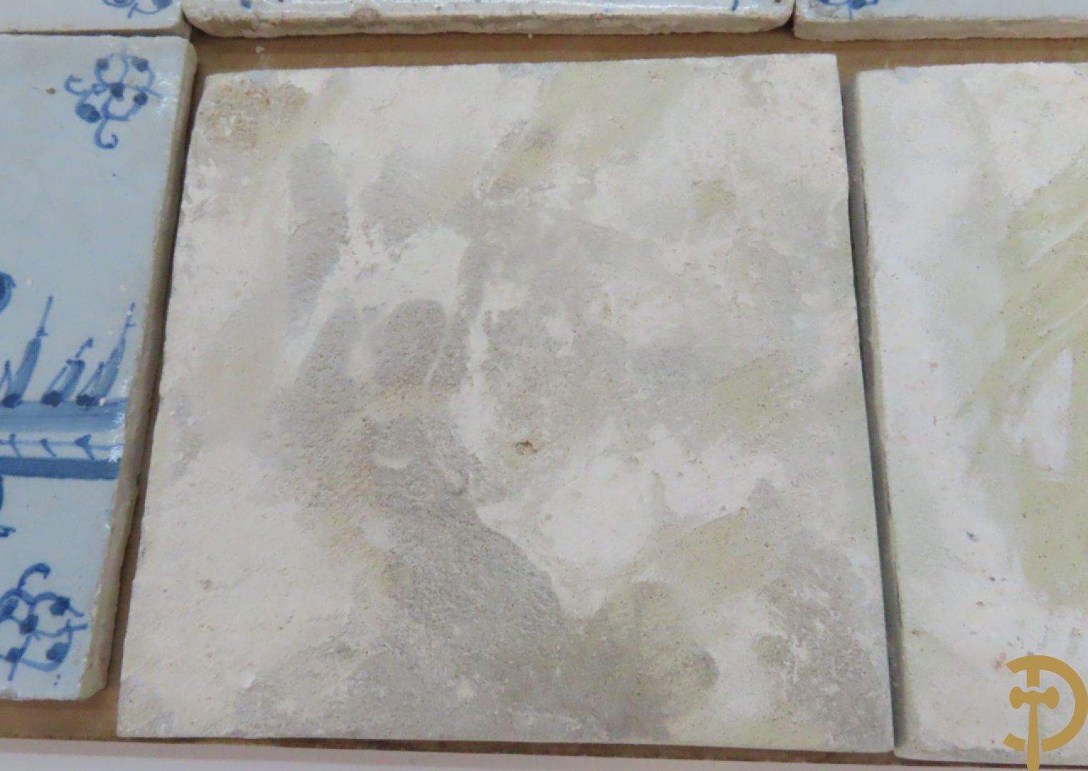 Set oude Delftse tegeltjes met landschappen, waterputten, kastelen, ...