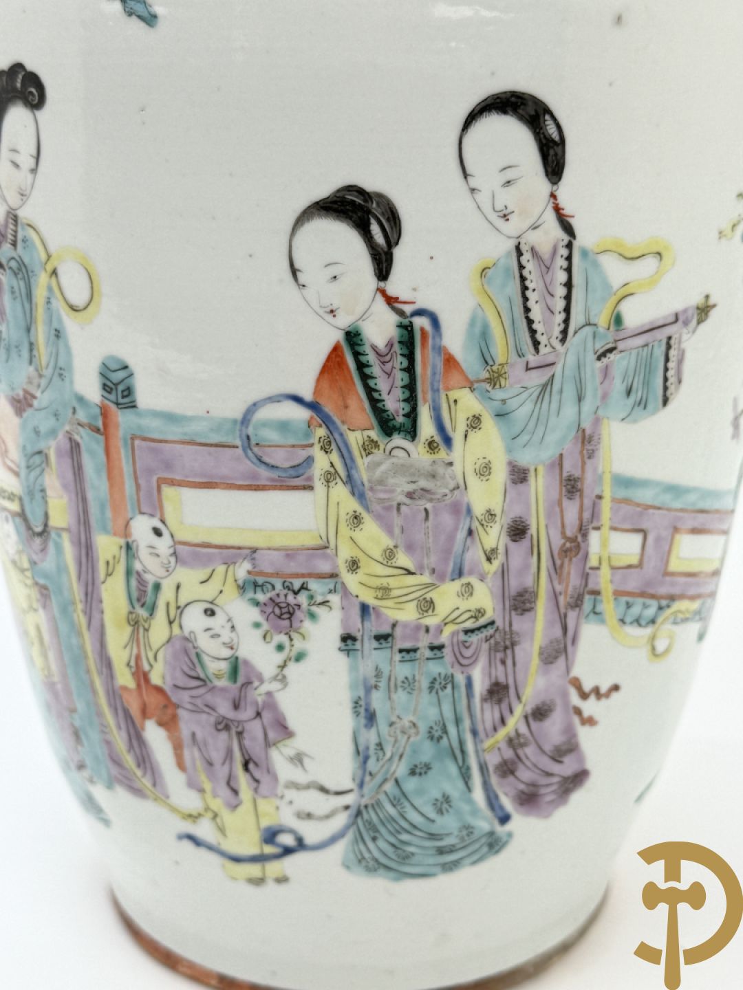 Chinese porseleinen vaas met decor van geisha