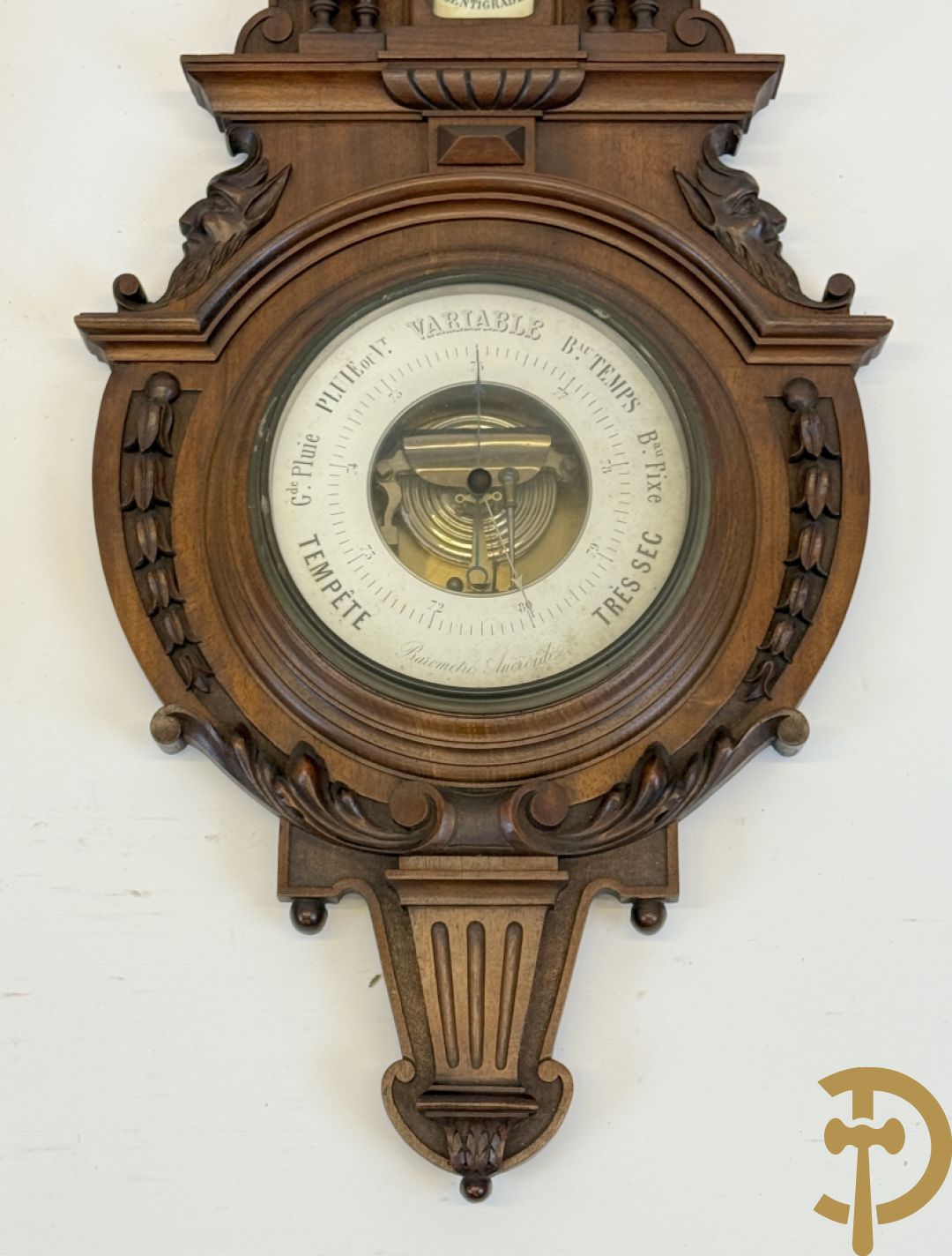 Notelaren barometer + reglateur met barometer + metalen touwtjesklok