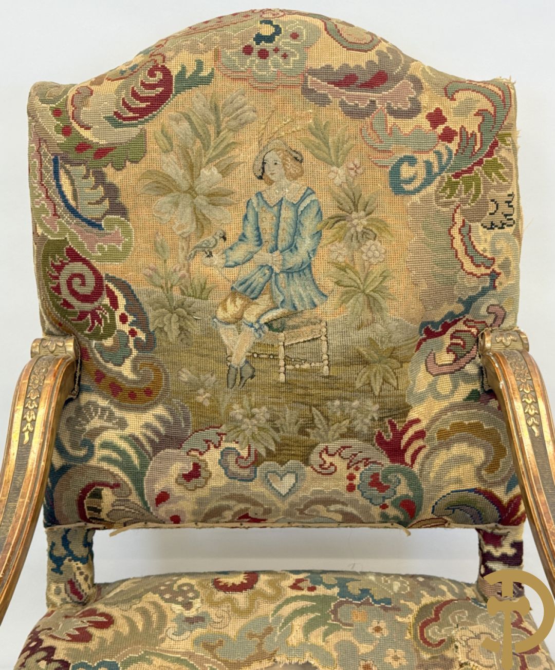 Vier vergulde Louis XIV kasteelarmzetels met geanimeerde scènes in petit points, 19e