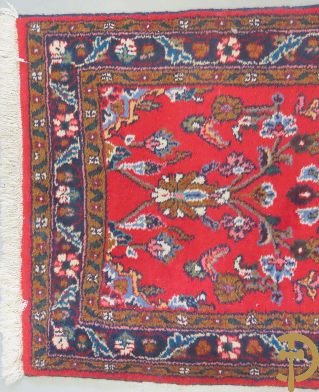 Vijf oosterse handgeknoopte tapijten