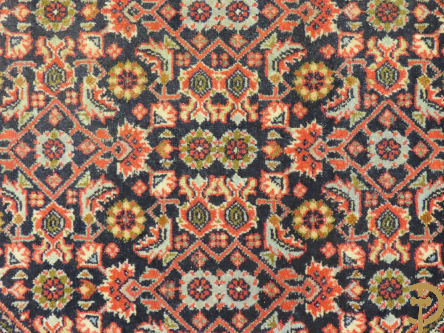 Oosters handgeknoopt tapijt Bidjar