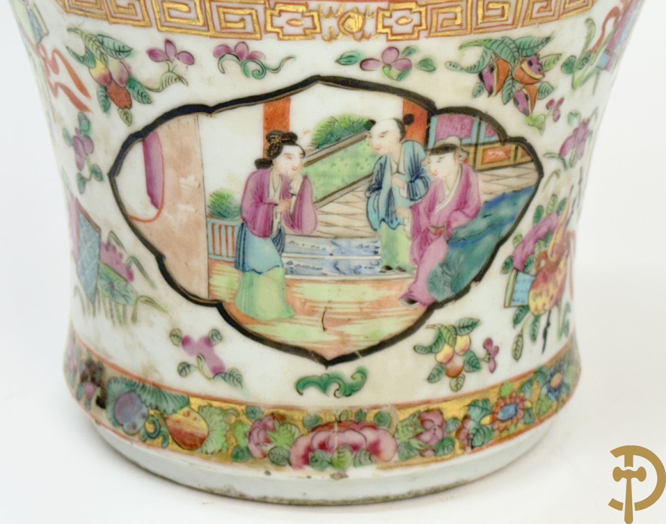 Paar Chinese porseleinen Kanton vazen