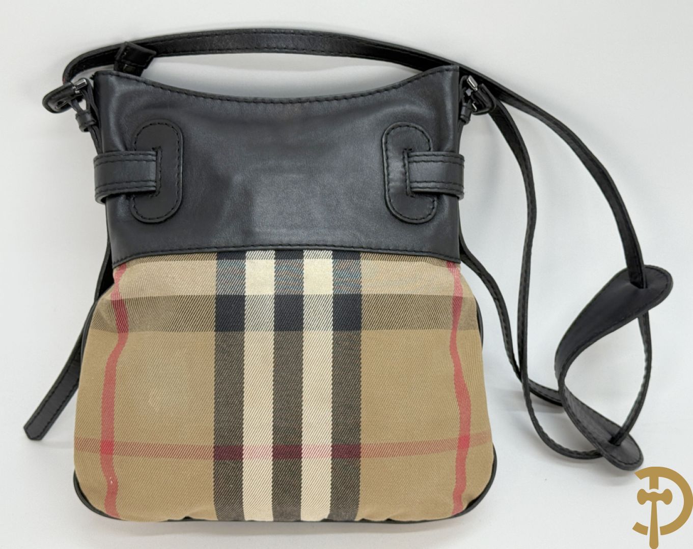 Schoudertas Burberry in stof en leder met bijhorende zak