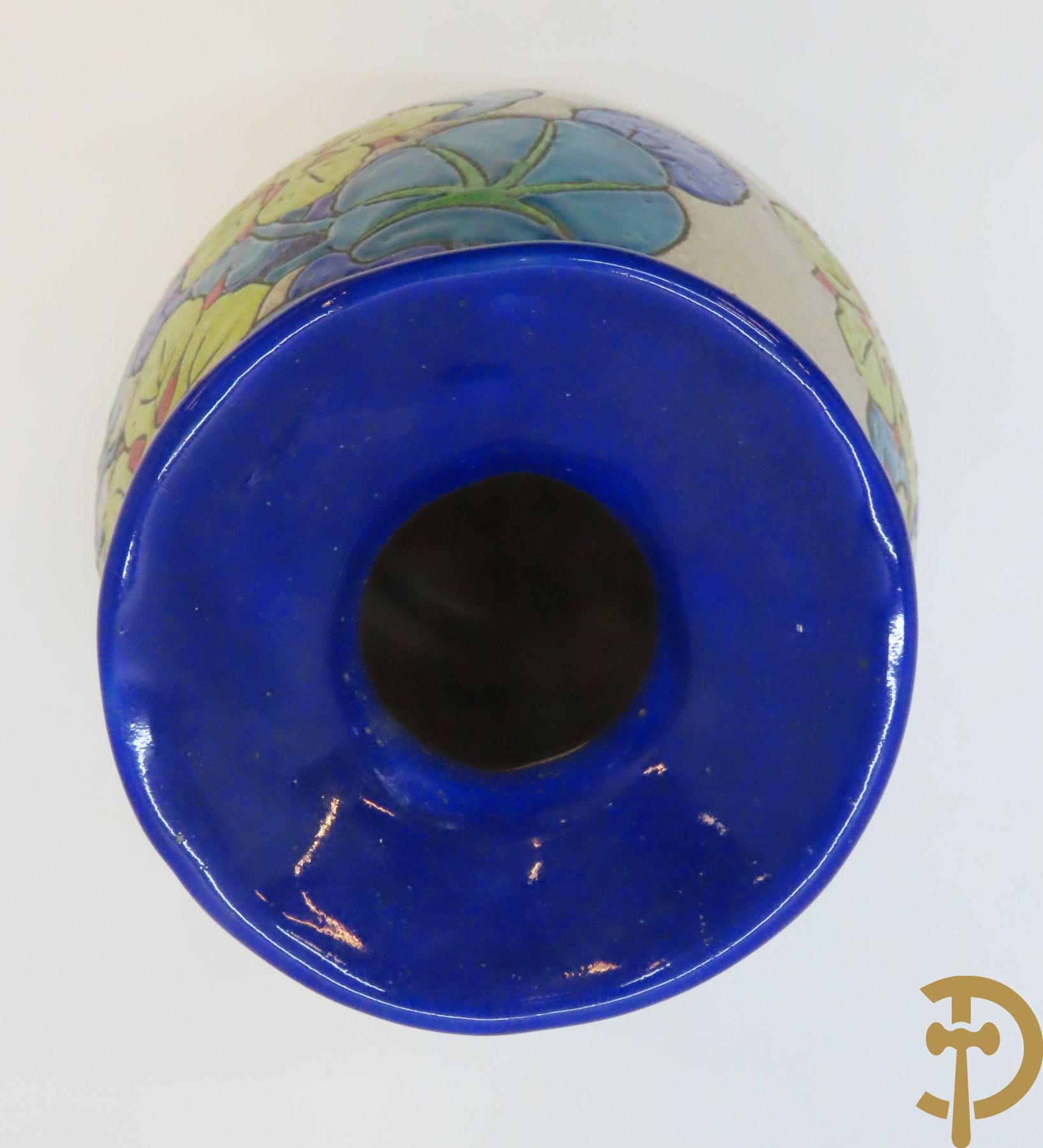 Boch Keramis vaas met bloemen, decor 2765 + Boch Keramis vaas, decor 2542