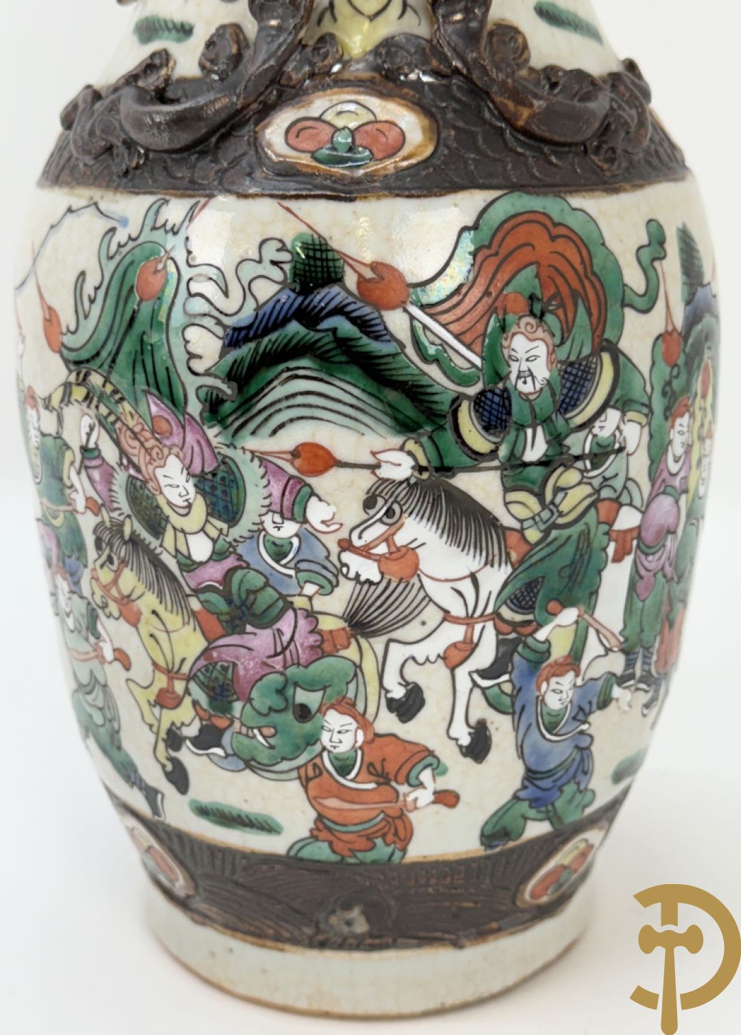 Paar Nankin vazen met krijgerdecor