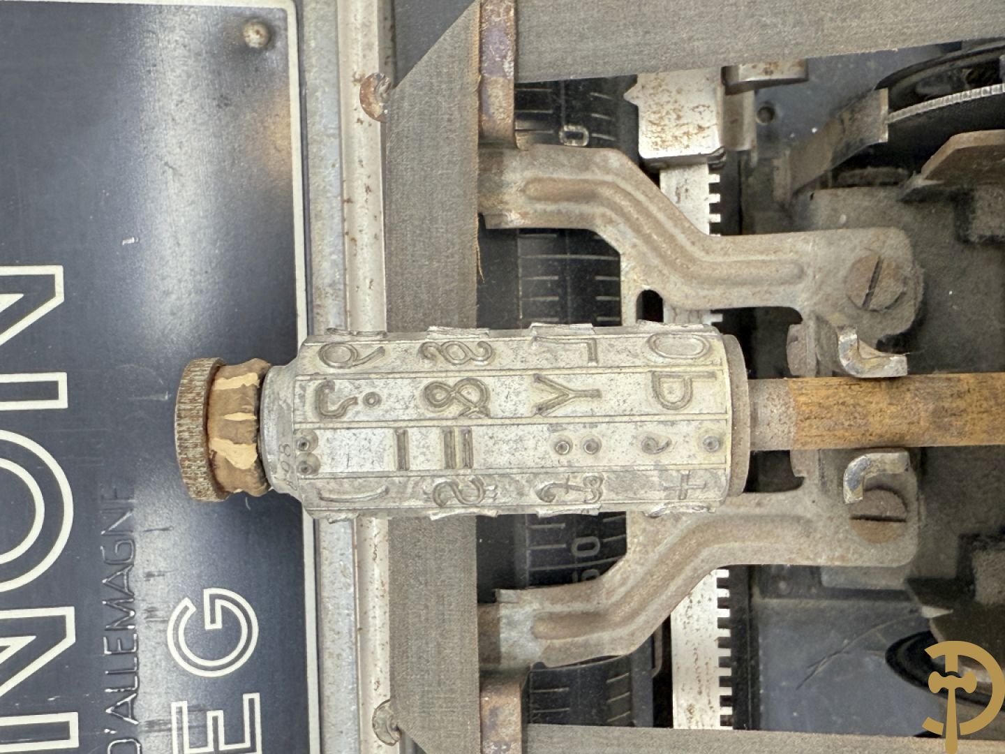 Typmachine uit de jaren 1920 / 30, Mignon model 4 AEG Technotype