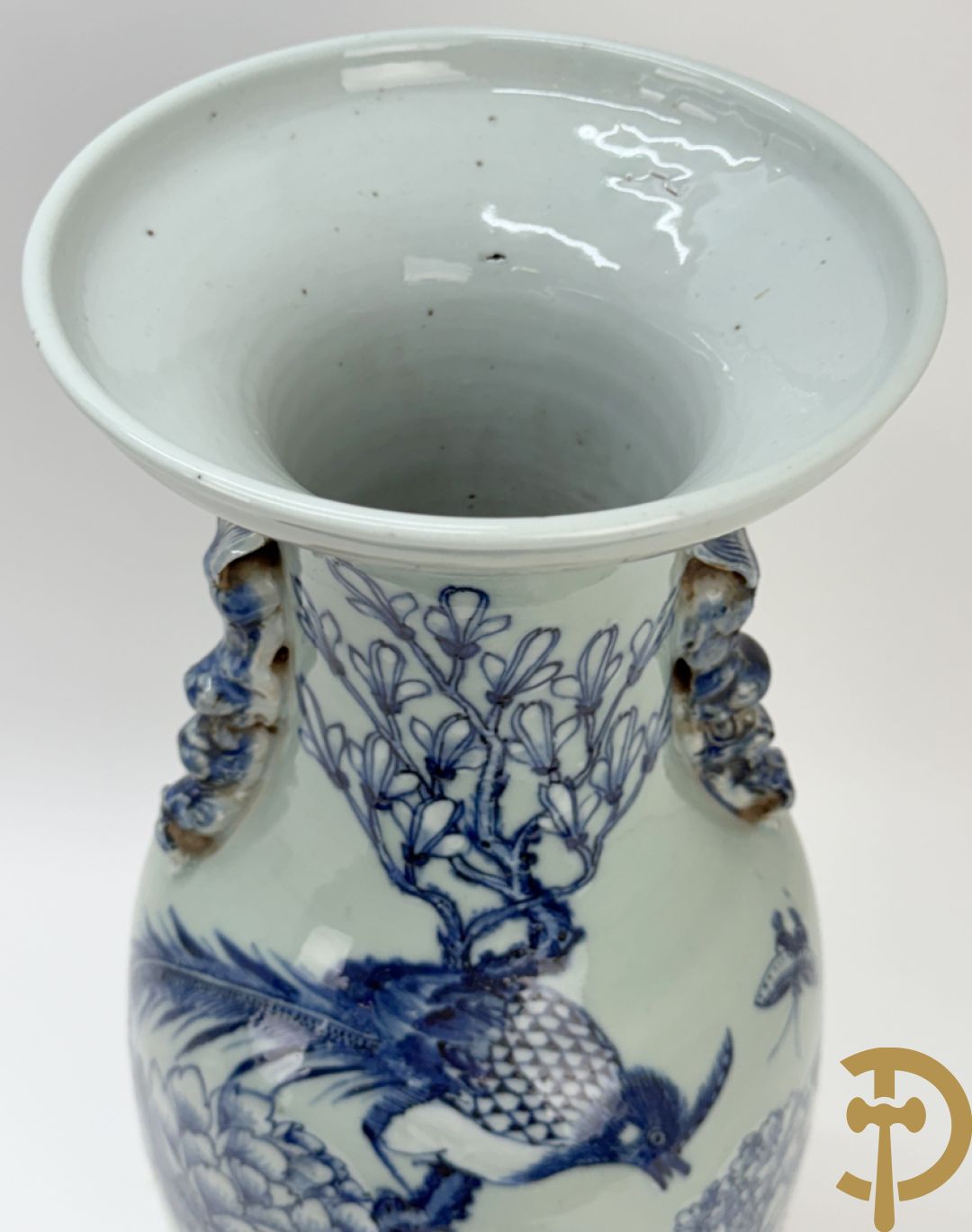 Chinese porseleinen blauw/wit vaas met bloemen en vogeldecor