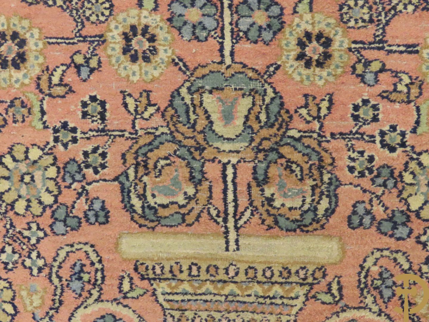 Oosters handgeknoopte loper zijde op katoen met amfoor en bloemenmotieven