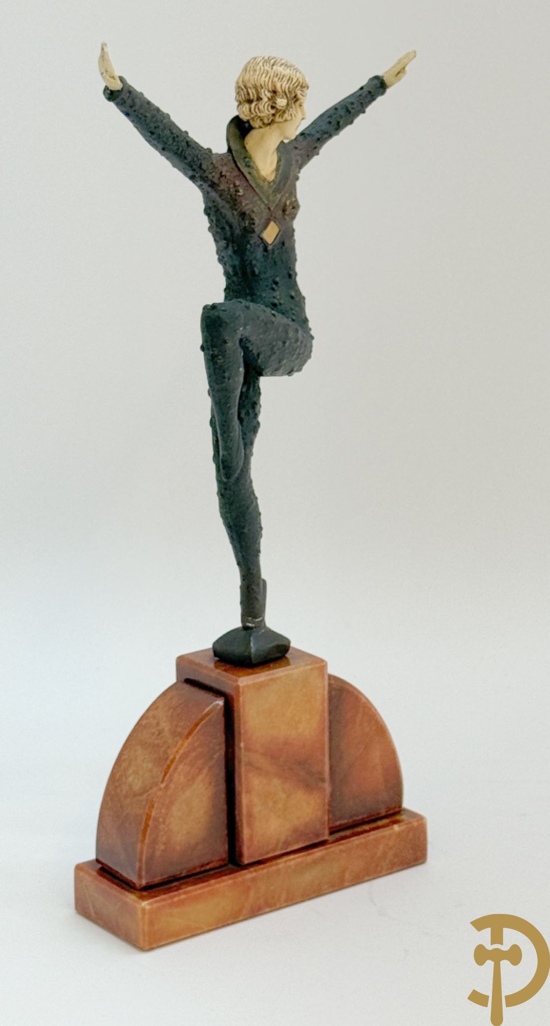 Ongetekend naar Chiparus 