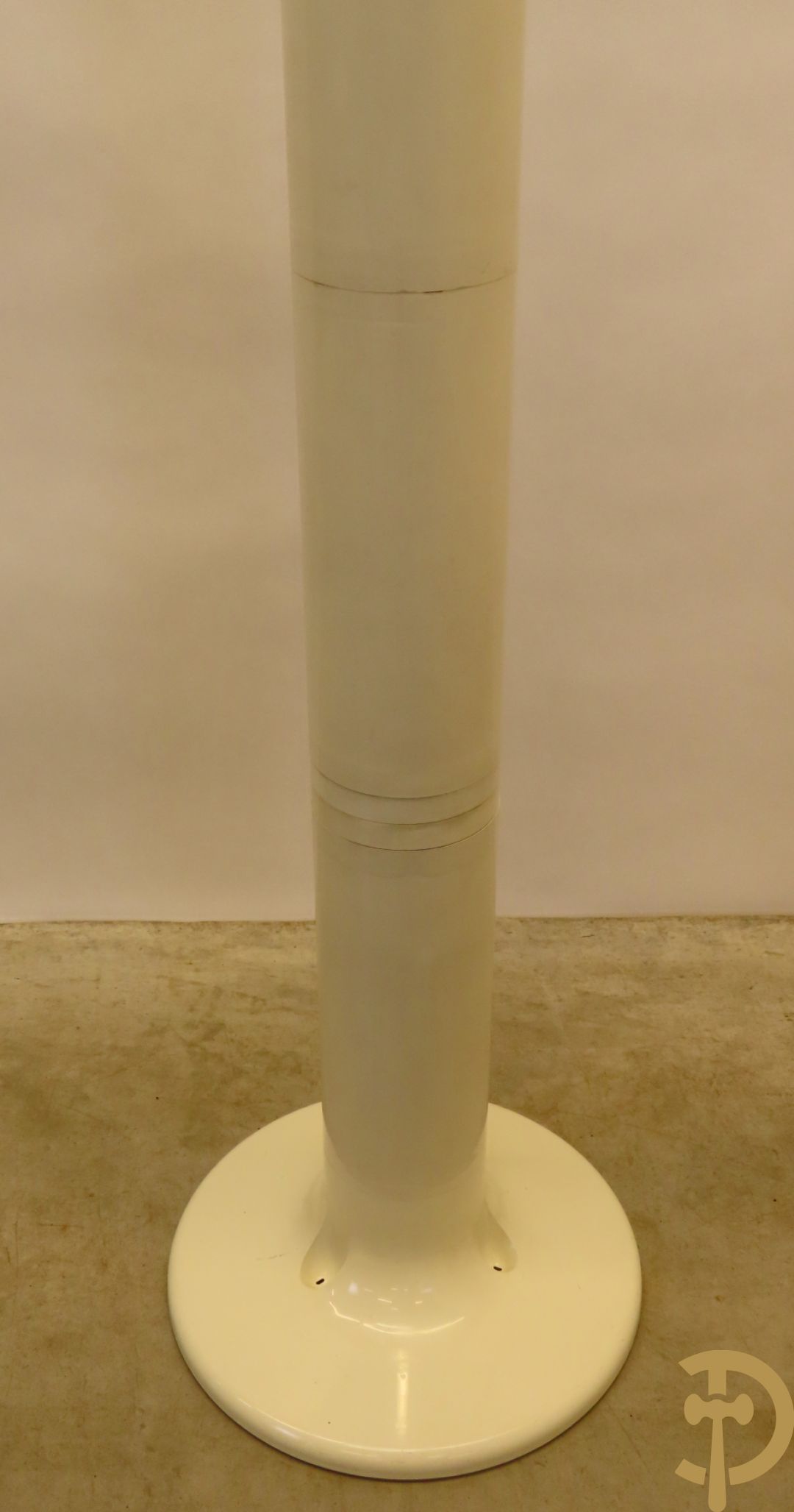 Plexi openklapbare kapstok, onderaan met parapluhouder, model Planta - designer G.C. Piretti voor de firma Anomima Castelli