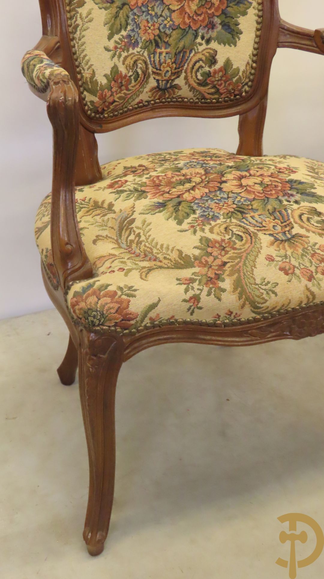 Vier Louis XV armzetels