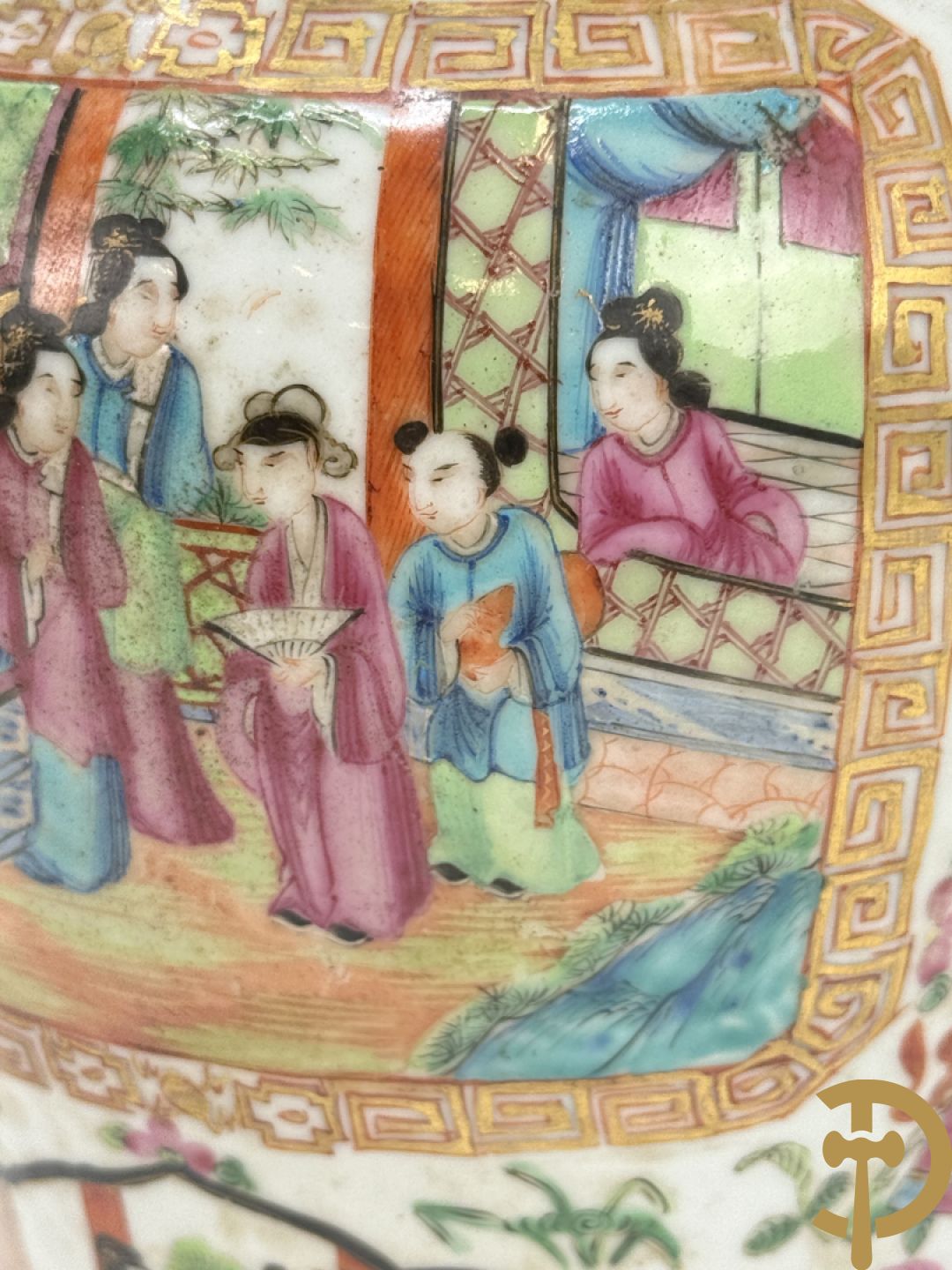 Paar Chinese porseleinen Kanton vazen