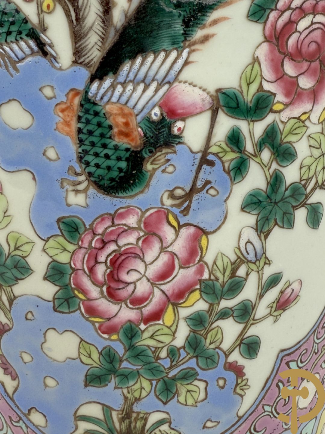 Chinese porseleinen vaas met vogel- en bloemendecor