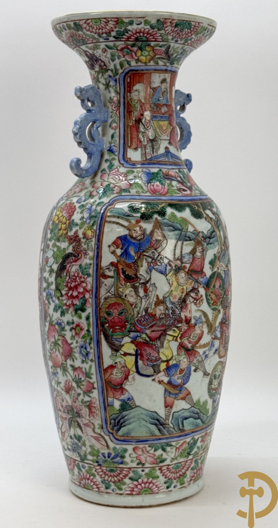 Chinese porseleinen vaas met geanimeerd krijgerdecor en vogeltaferelen