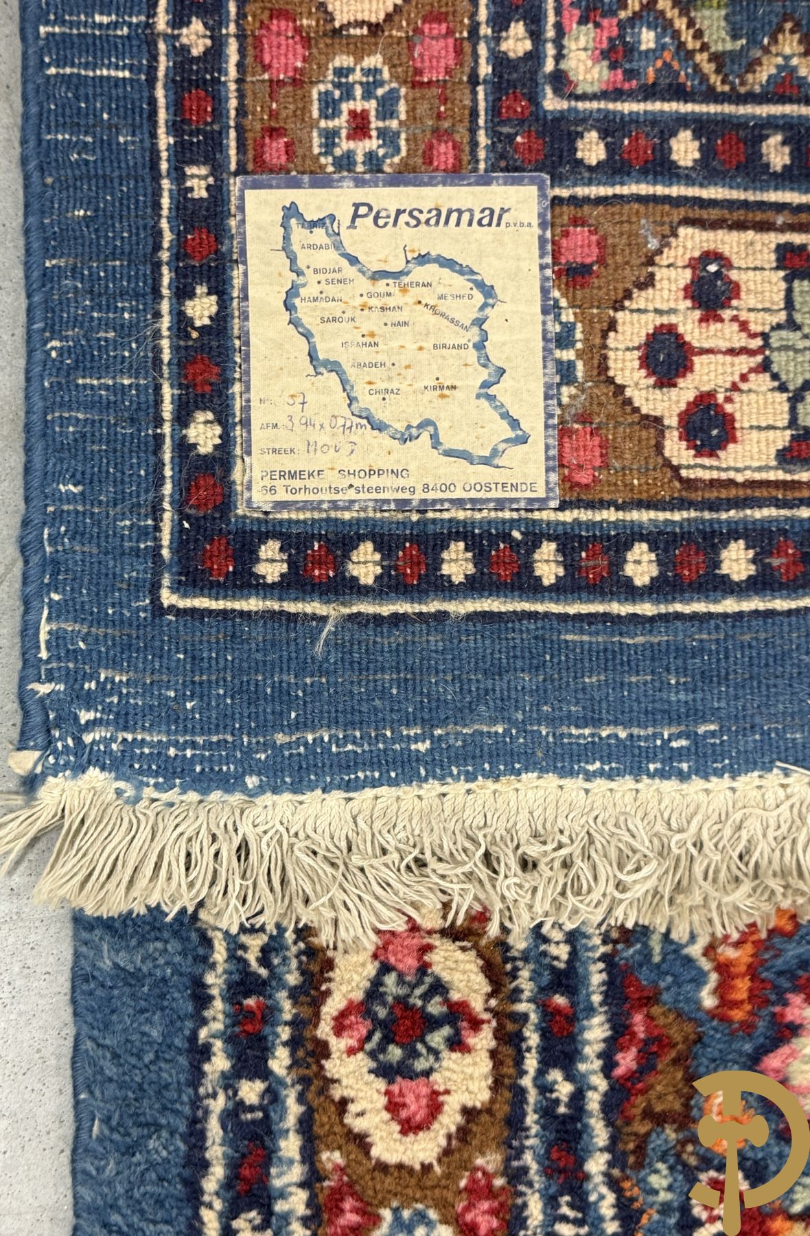 Twee oosterse handgeknoopte lopers