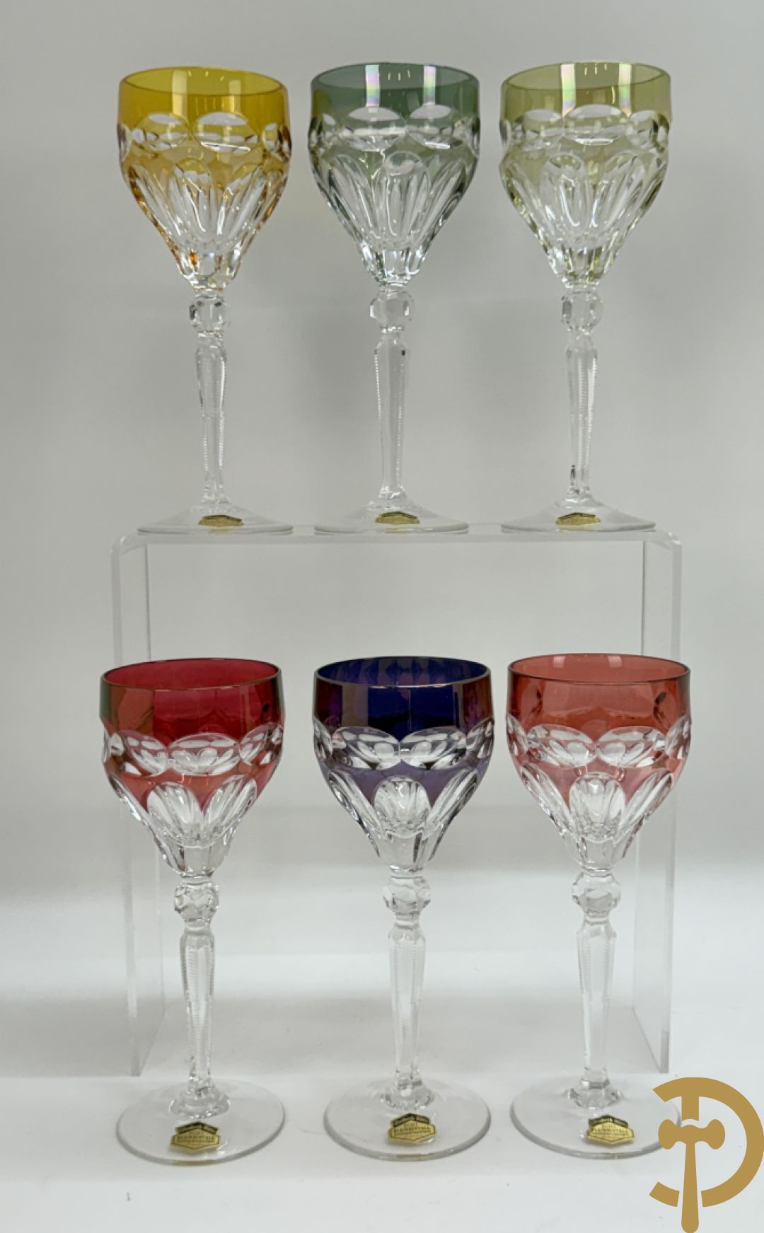 Rood kristallen Val-Saint-Lambert vaas + 6 gekleurde glazen in bleikristal