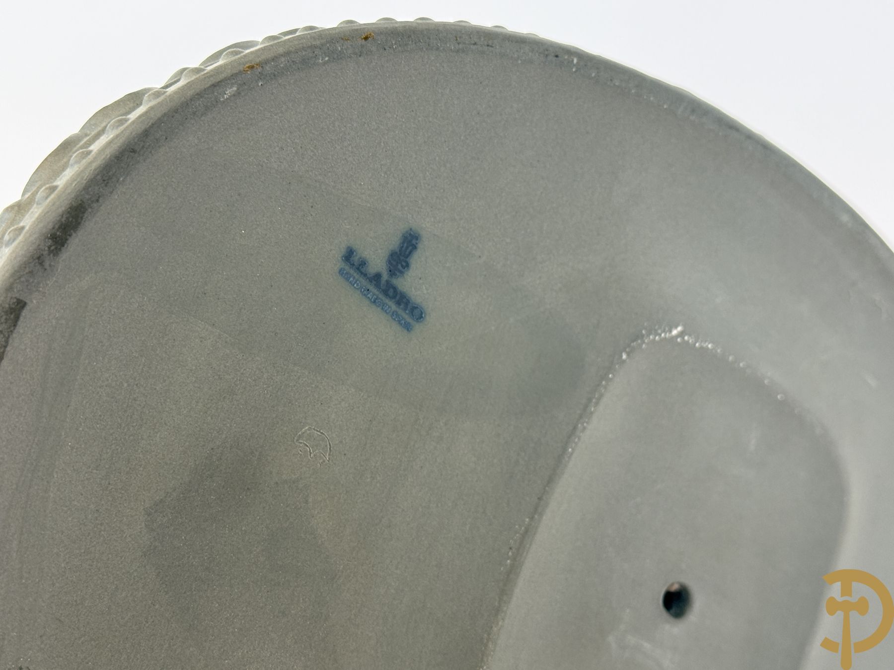 Thaise danseres met jongeman in keramiek, onderaan gemerkt Lladro