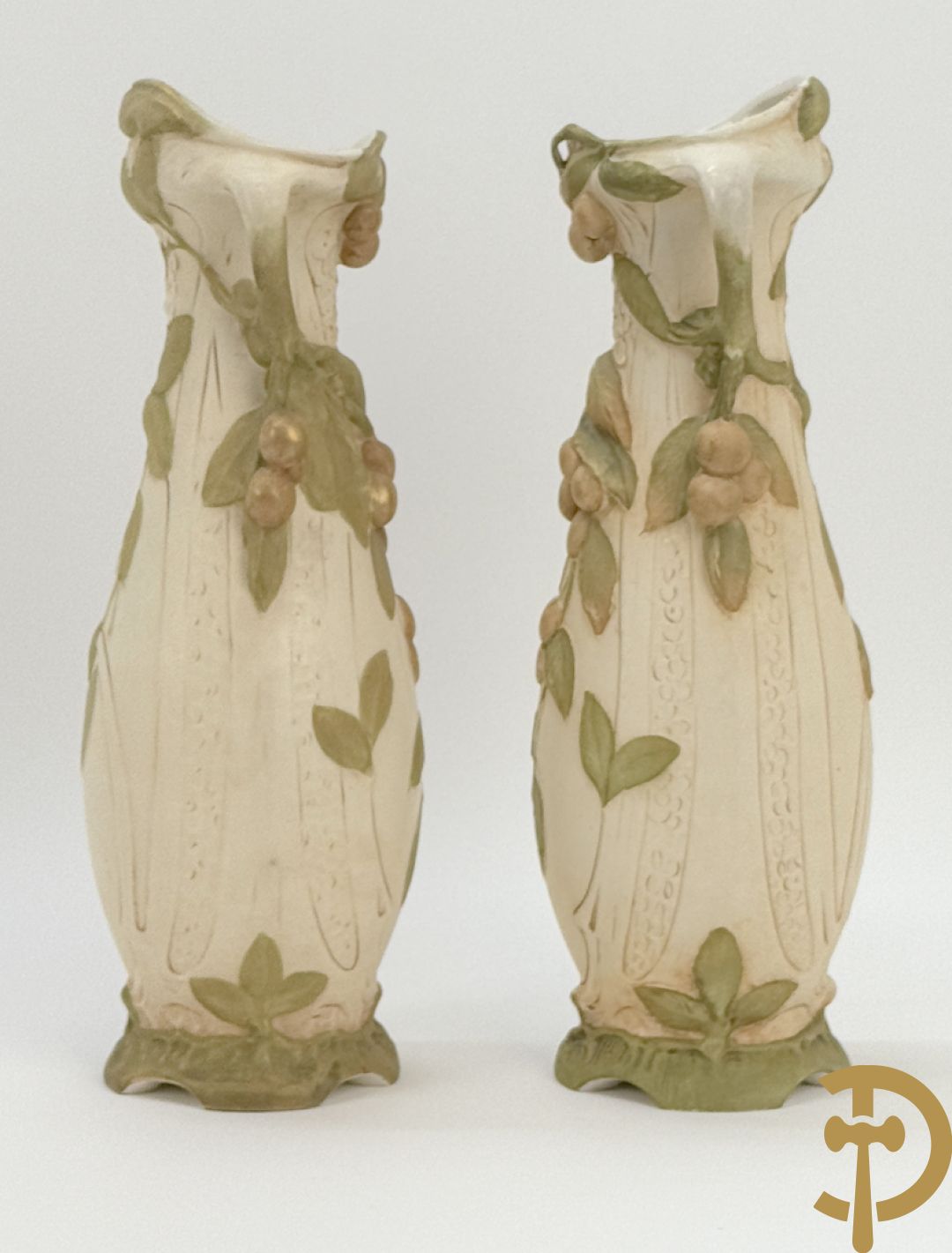 Paar Royal Dux Art Nouveau vazen, nr. 5496