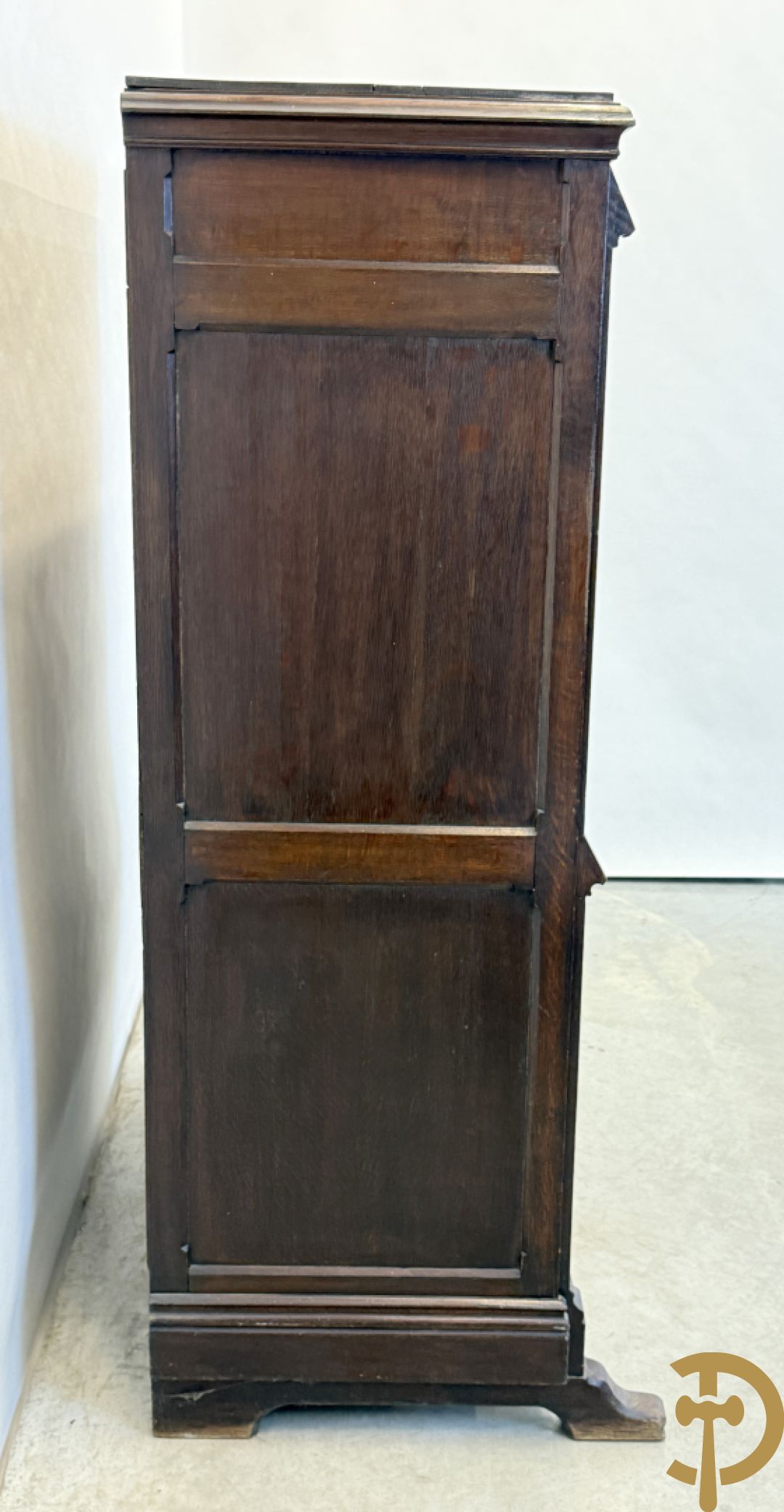 Massief eiken secretaire abattant met lade, klep en 2 deuren, centraal met interieur, Neo Gotisch