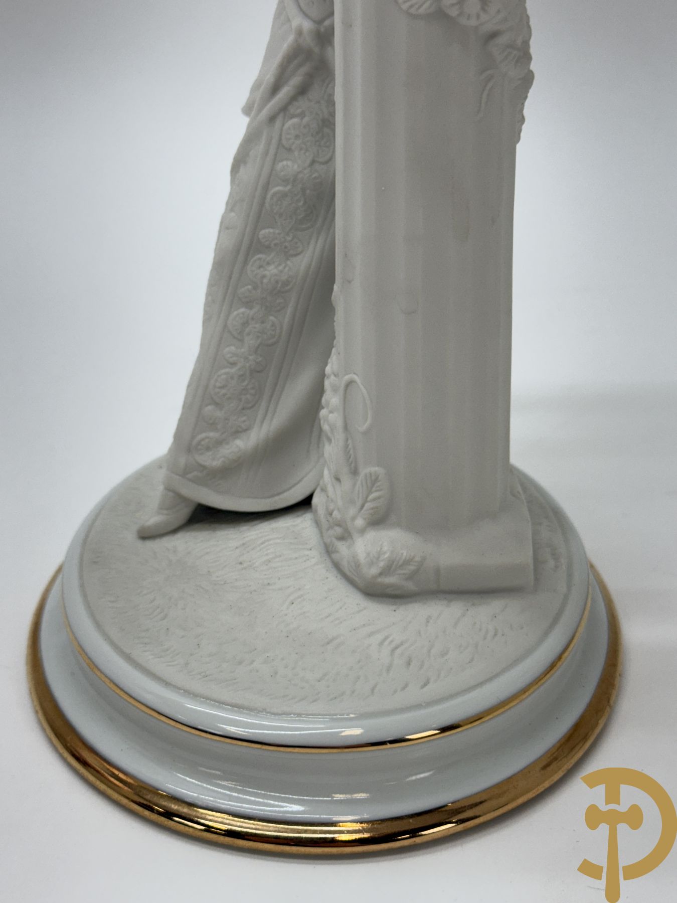 Paar porseleinen kandelaars van Franklin Mint 1986 uit de Romeo & Julia collection