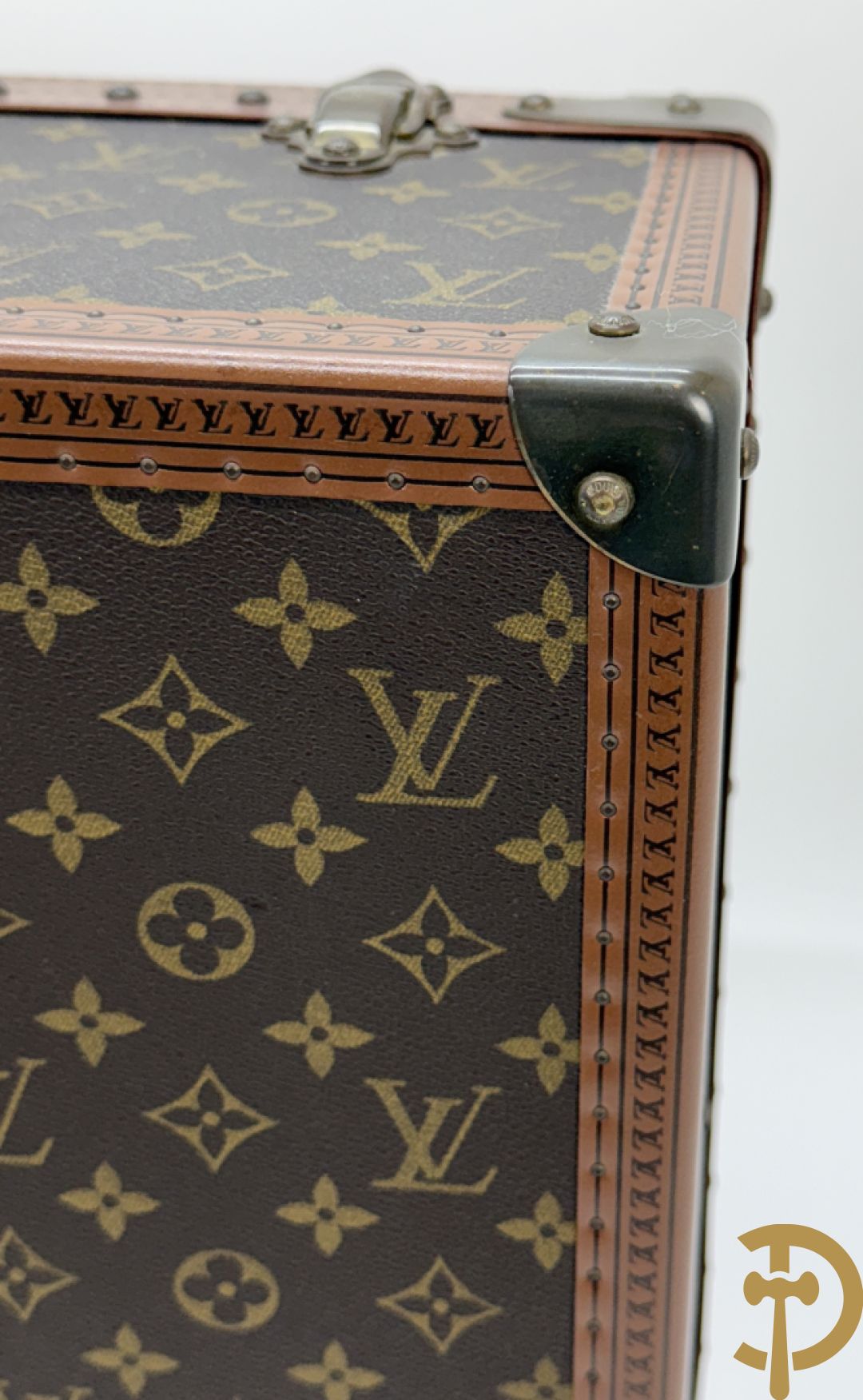 Louis Vuitton koffer met onderverdeling, genummerd 951674