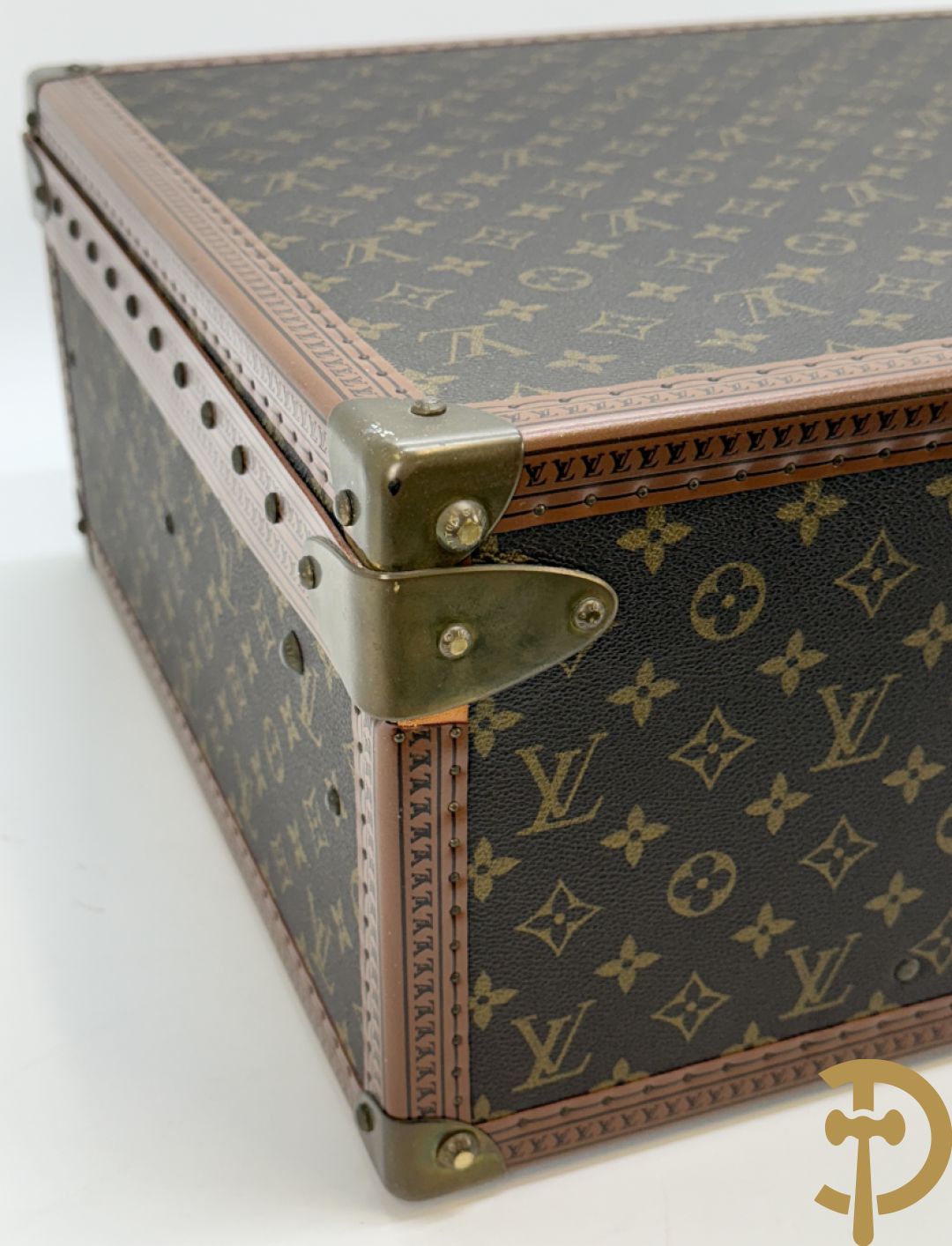 Louis Vuitton koffer met onderverdeling, genummerd 951674