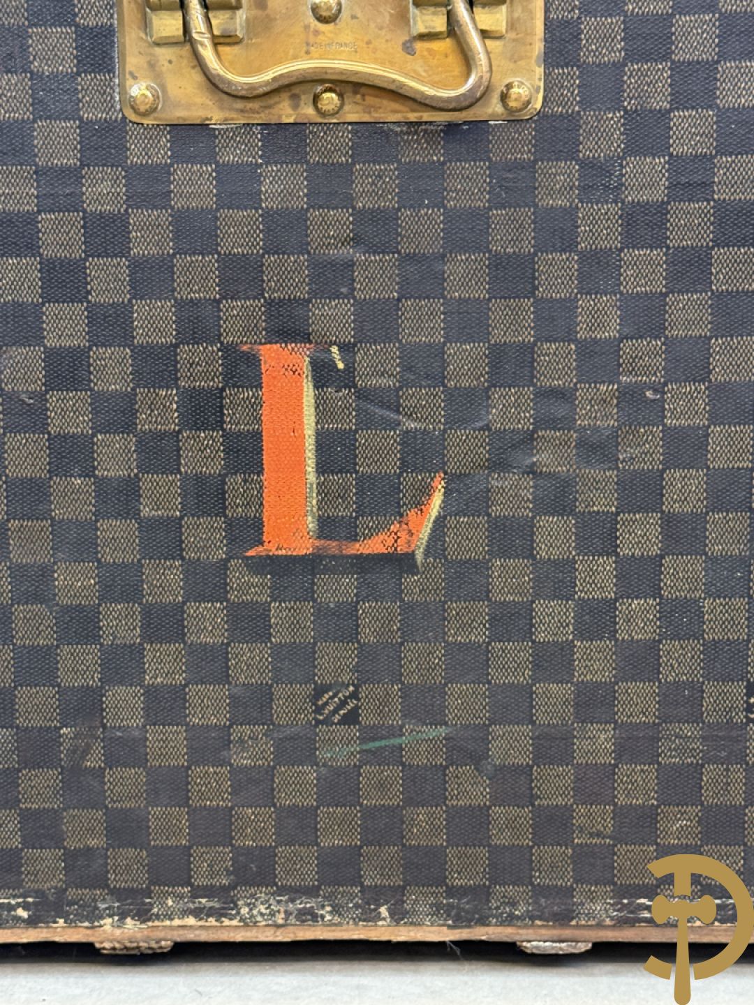 Antieke reiskoffer Louis Vuitton met houten latten, genummerd N41601, met bijhorende sleutel