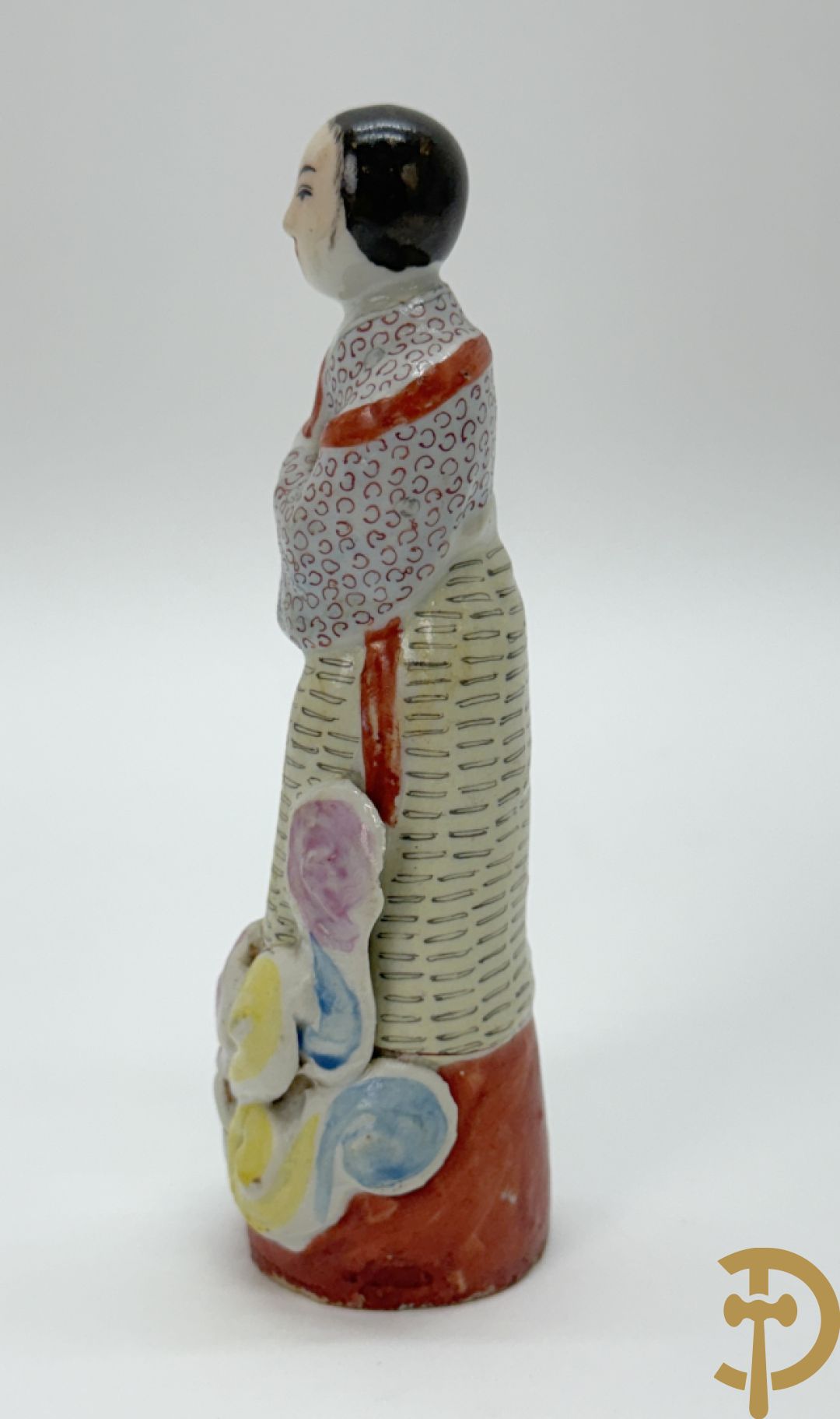 Chinees porseleinen vaasje met bloemendecor, Qinglong + 2 republieksvaasjes + porseleinen damesfiguur