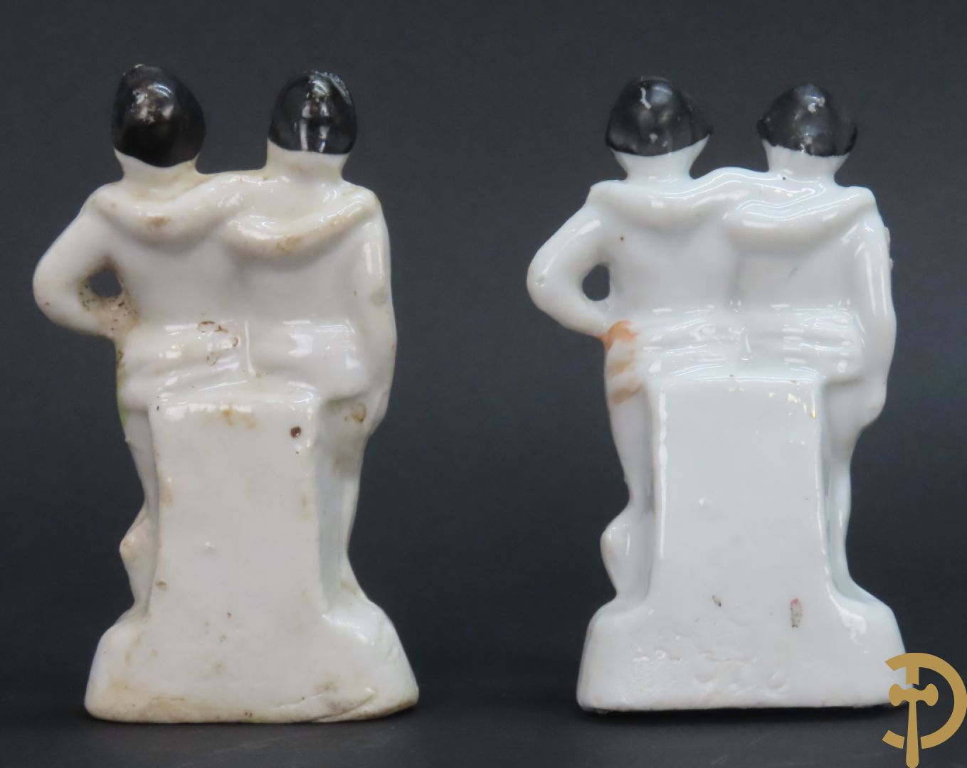 Twee antieke porseleinen beeldjes Sian Zwilling, midden 19e