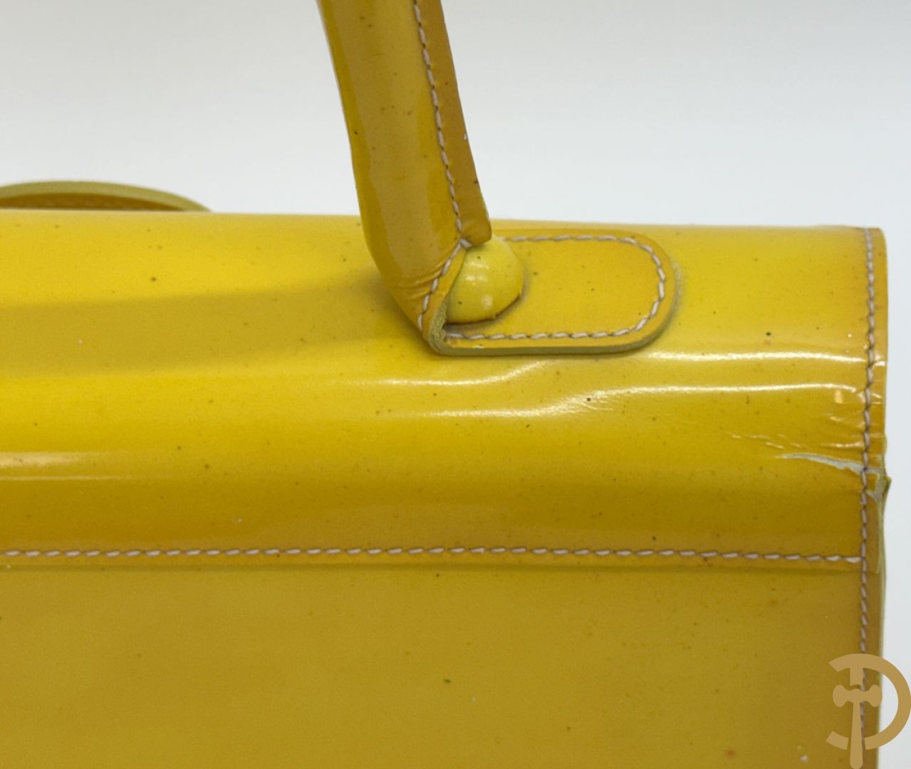 Unieke handtas Delvaux in fluo geel, model Brillant, gelimiteerde en genummerde serie 8/10, mode 2001 Landed - ontwerp van Walter Van Beirendonck uit 2001