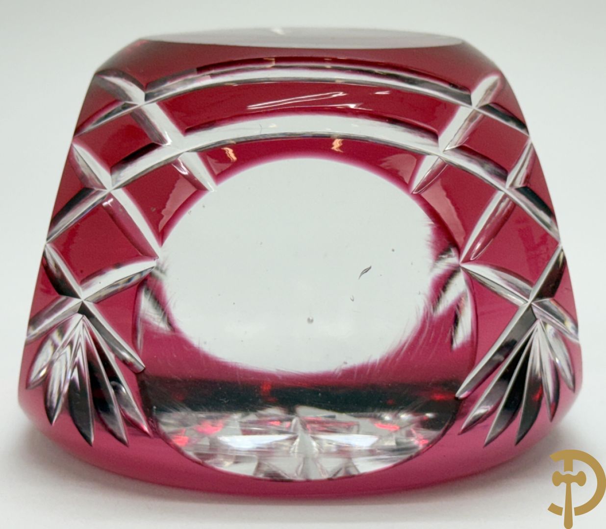 Twee presse papiers van Cristallerie d