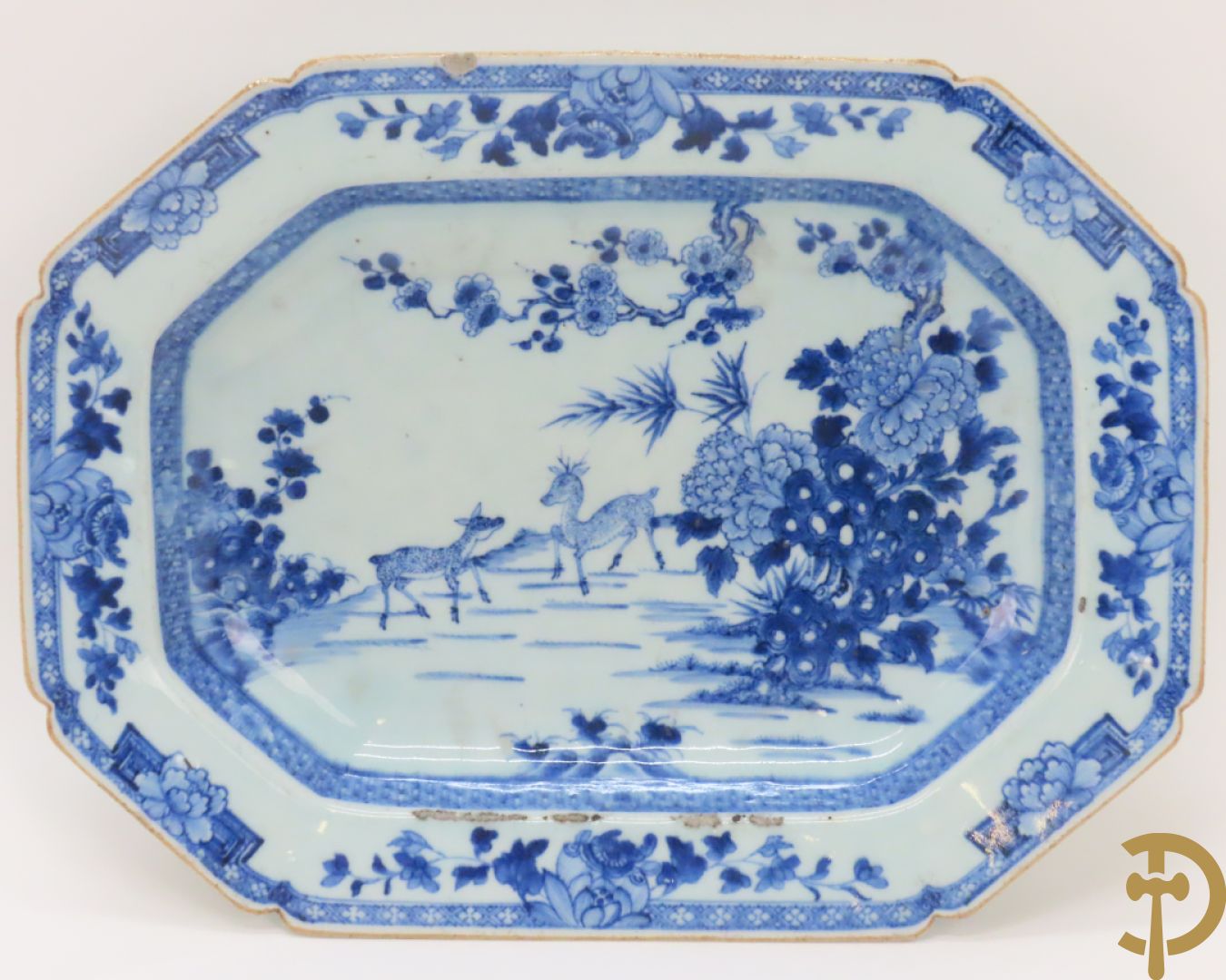 Chinese porseleinen blauw/wit schotel met bloemen- en dierendecor