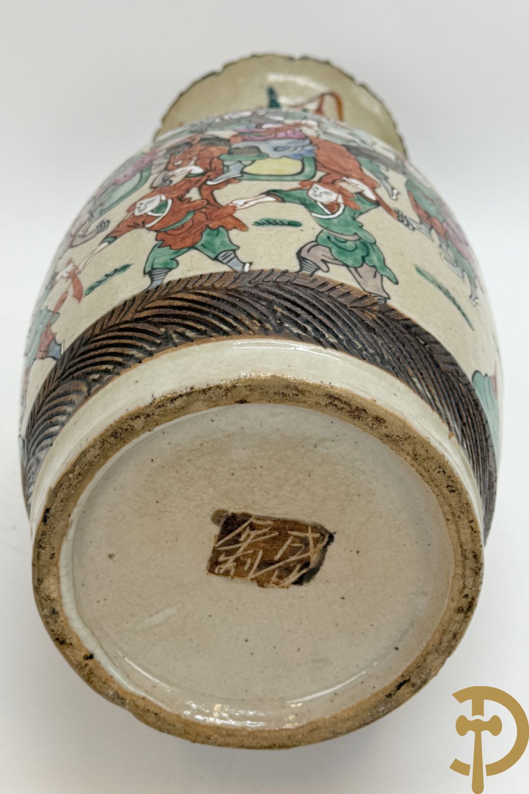 Paar Chinese Nankin vazen met krijgerdecor