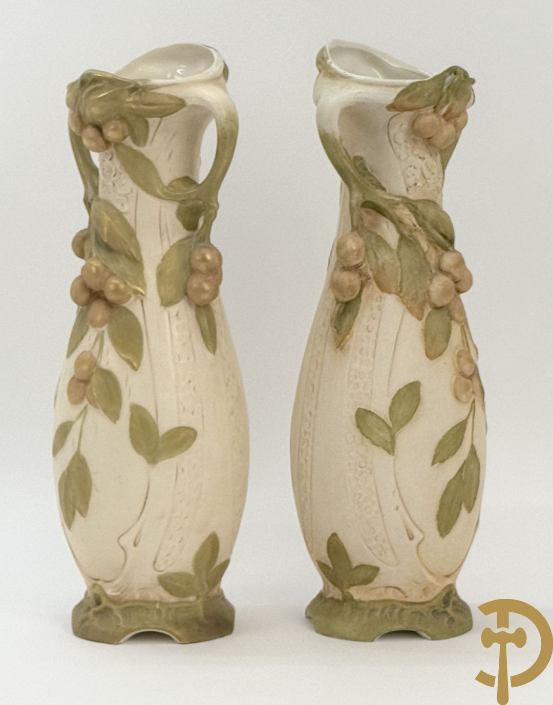 Paar Royal Dux Art Nouveau vazen, nr. 5496